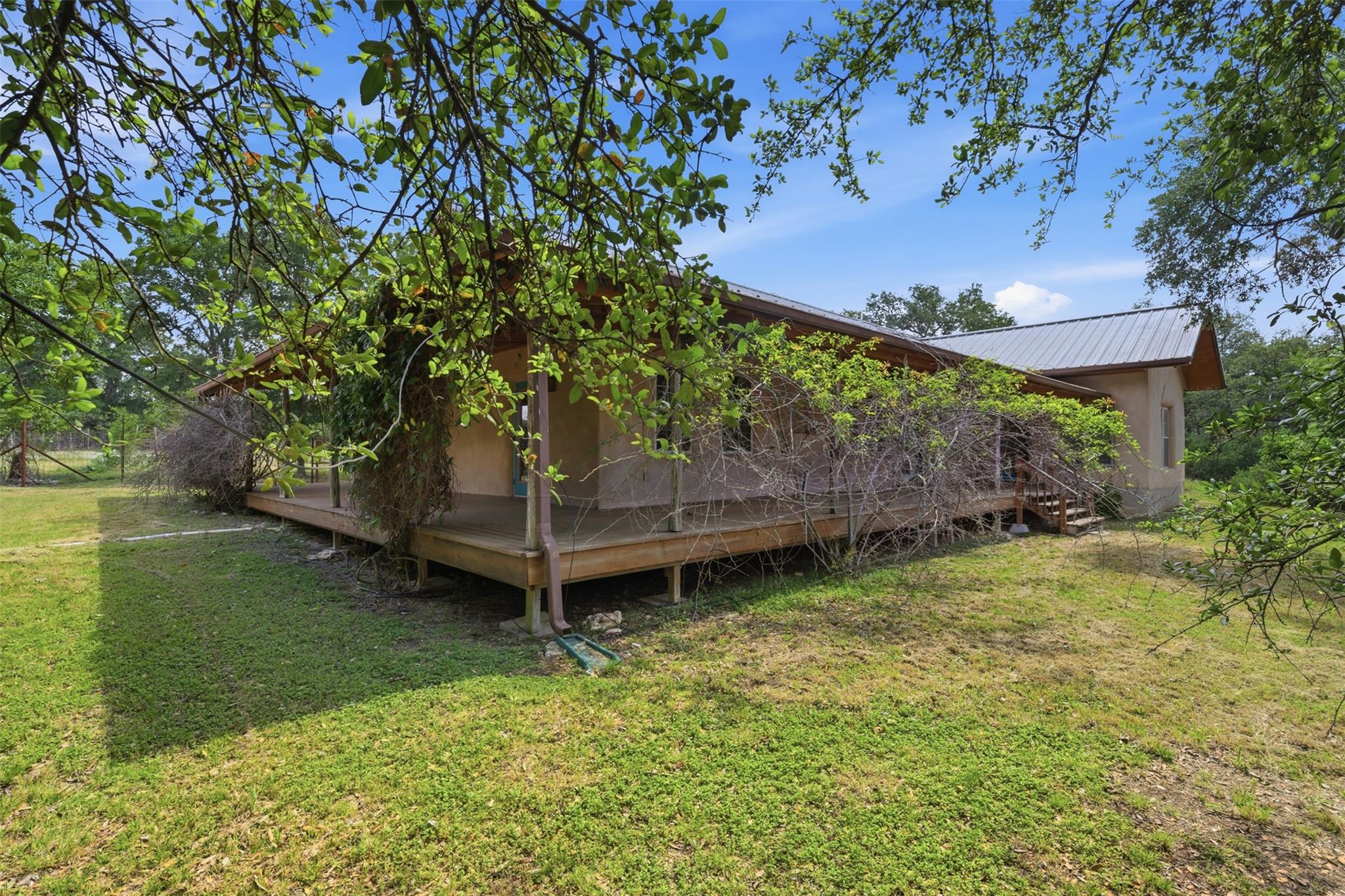 981 River Bend DR
