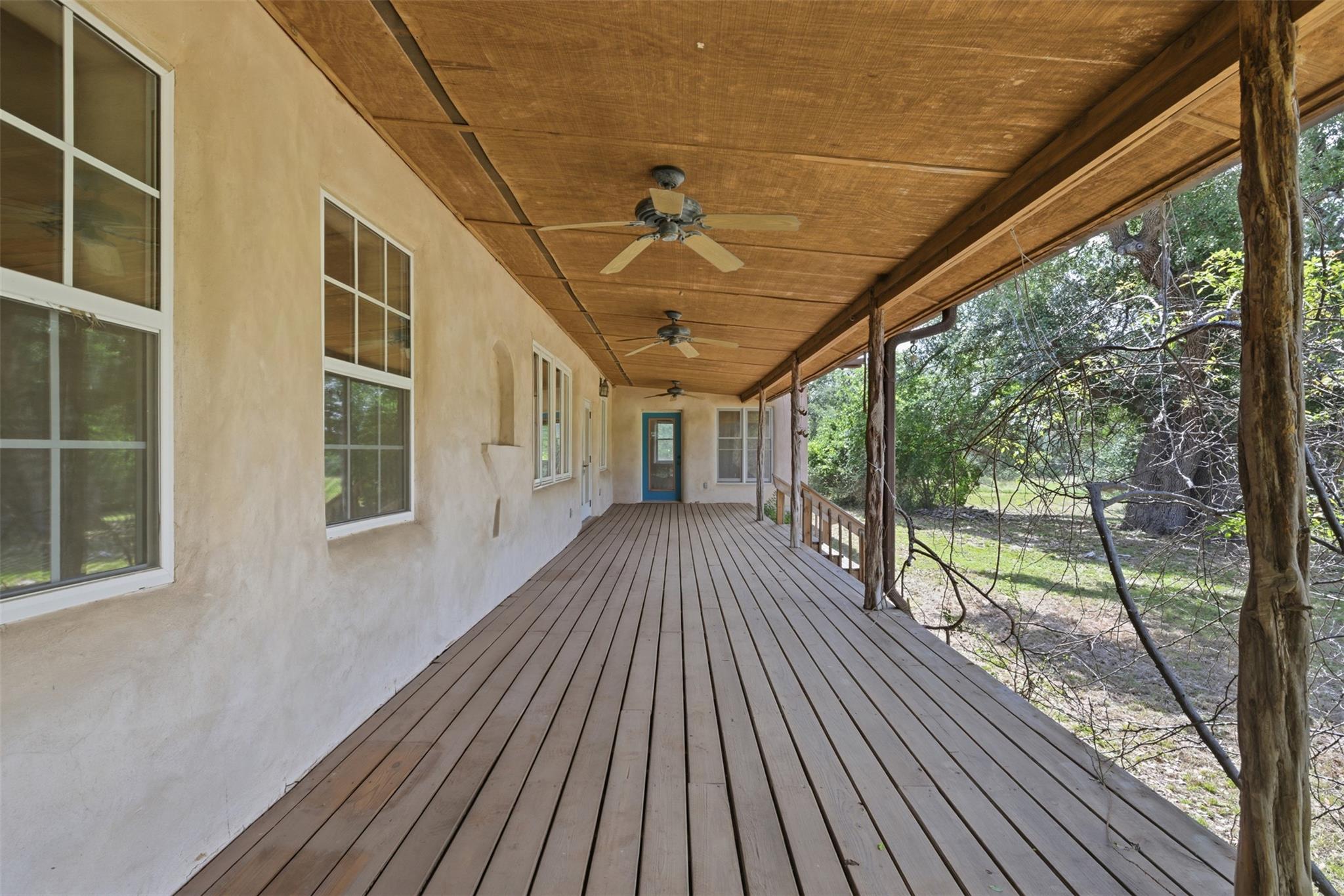 981 River Bend DR