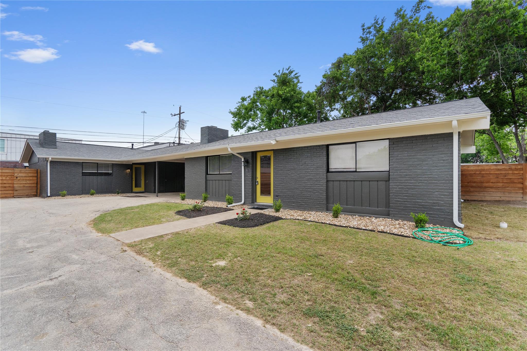 2203 Ventura DR