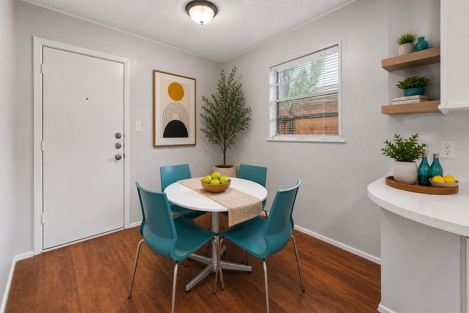2203 Ventura DR