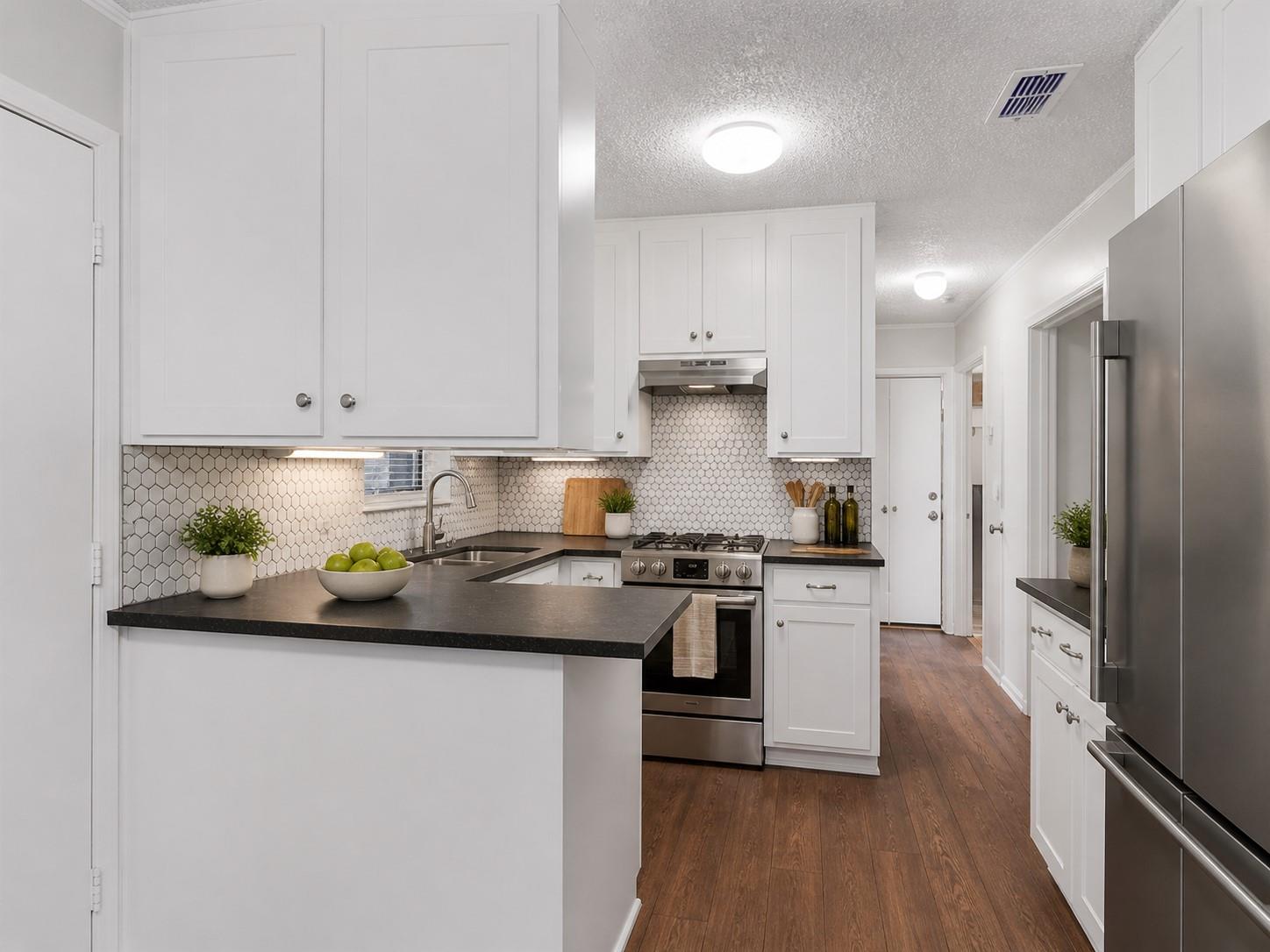 2203 Ventura DR