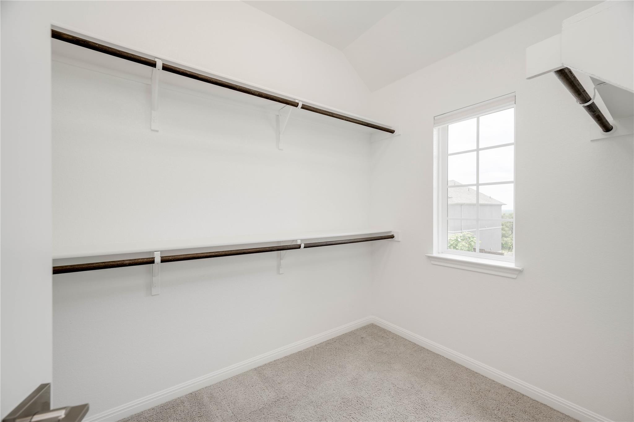 16601 Sydney Carol LN