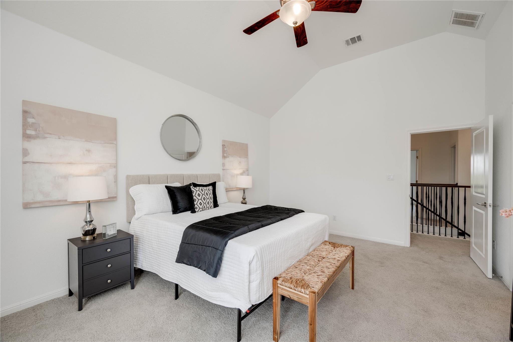 16601 Sydney Carol LN