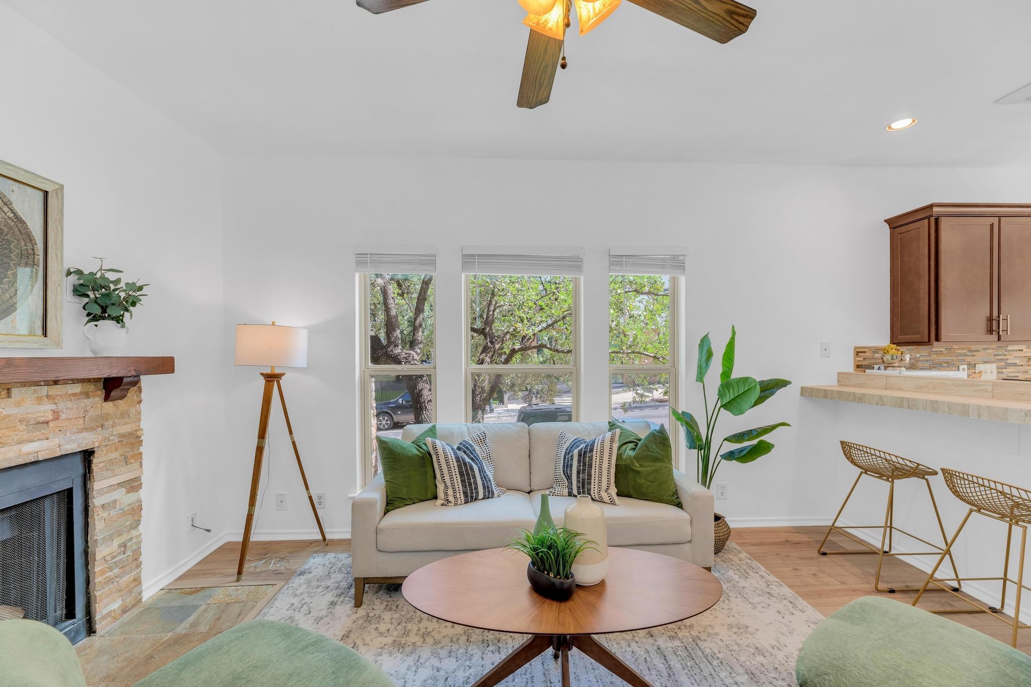 2414 Longview ST # 101