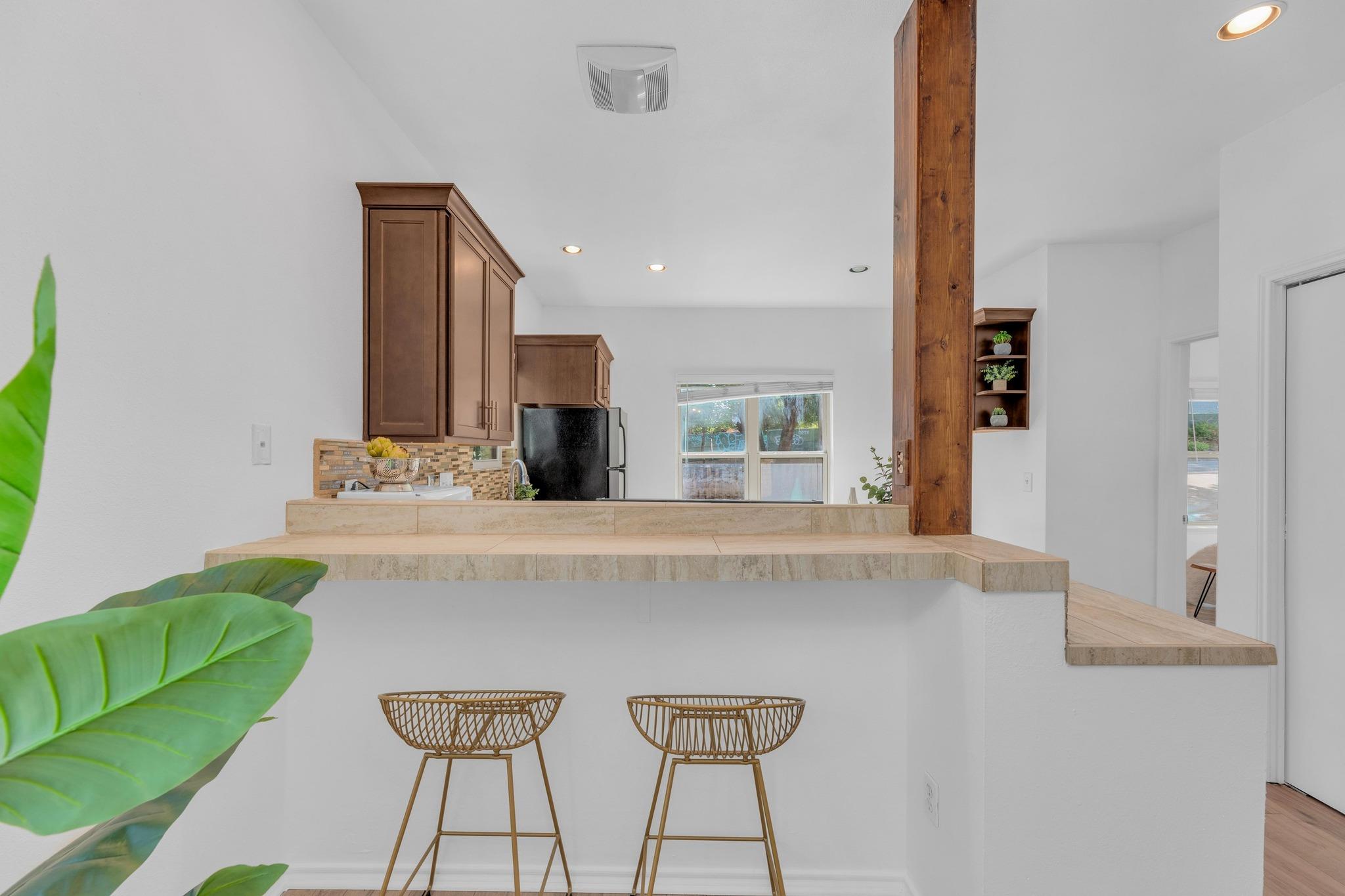 2414 Longview ST # 101