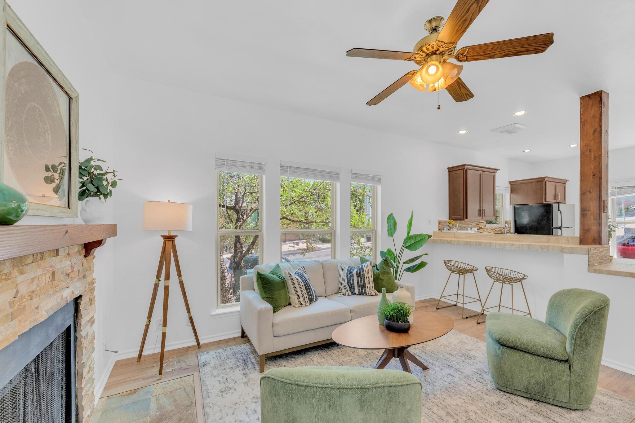 2414 Longview ST # 101