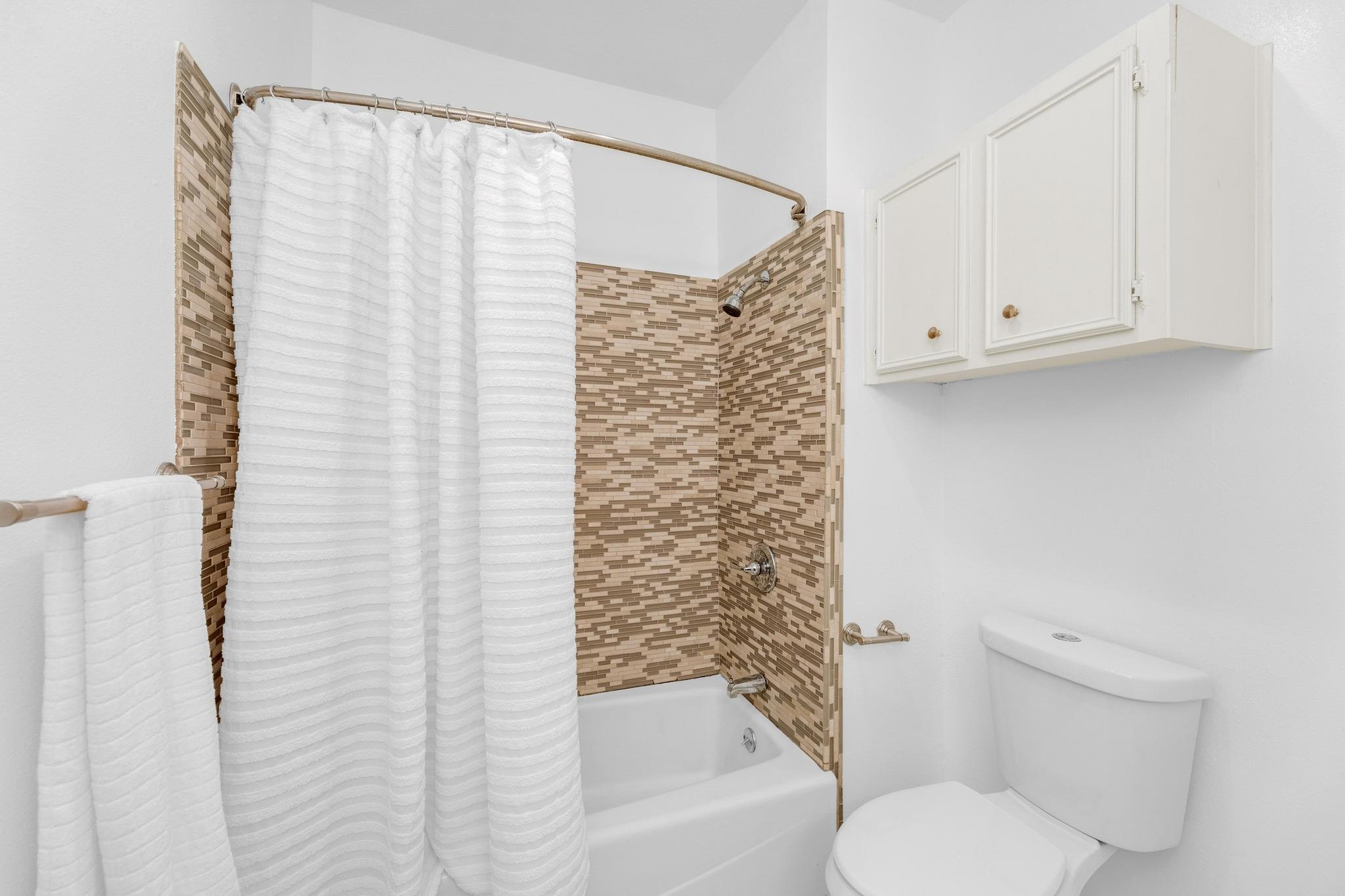 2414 Longview ST # 101