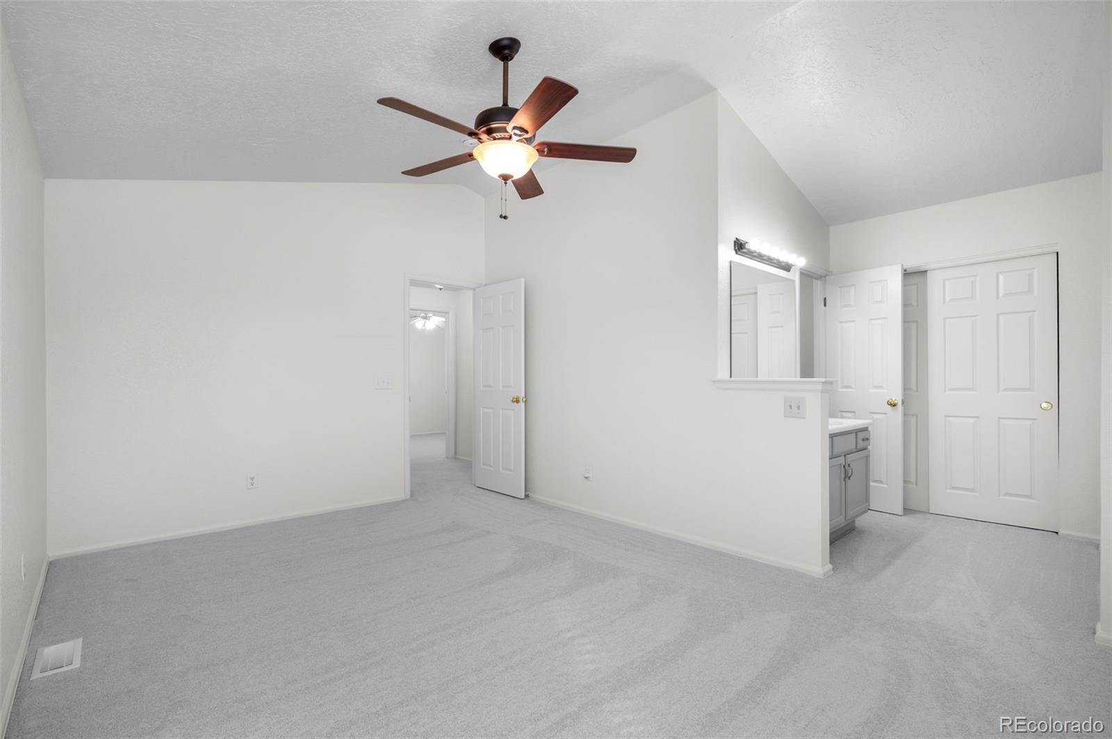 4542 S Gibraltar Street