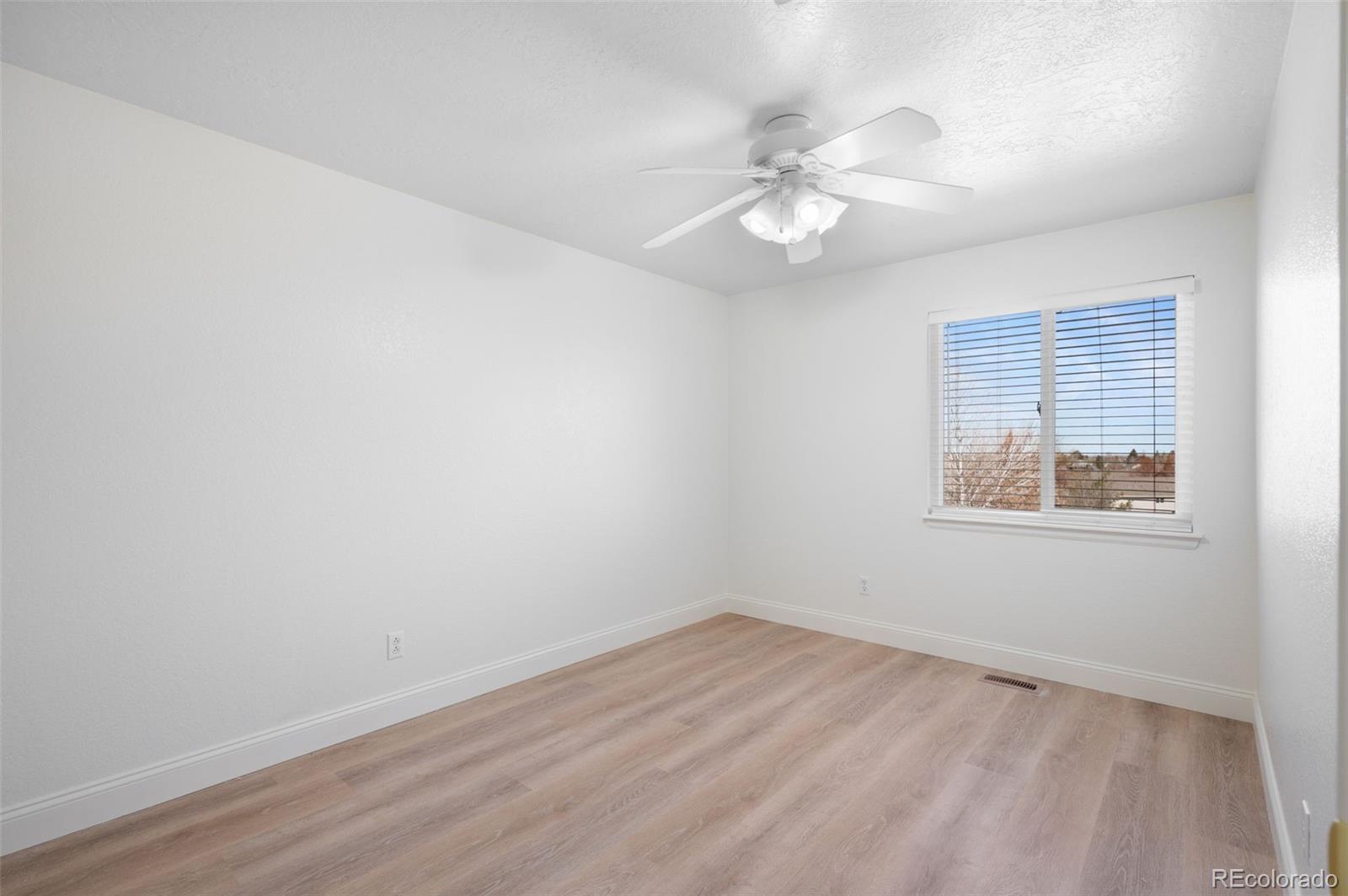 4542 S Gibraltar Street