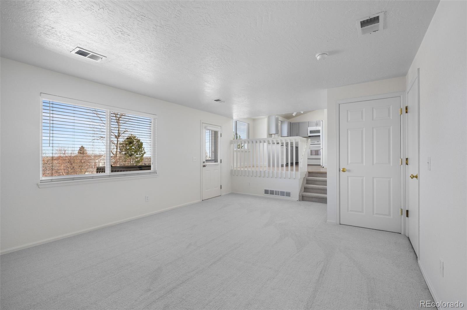 4542 S Gibraltar Street