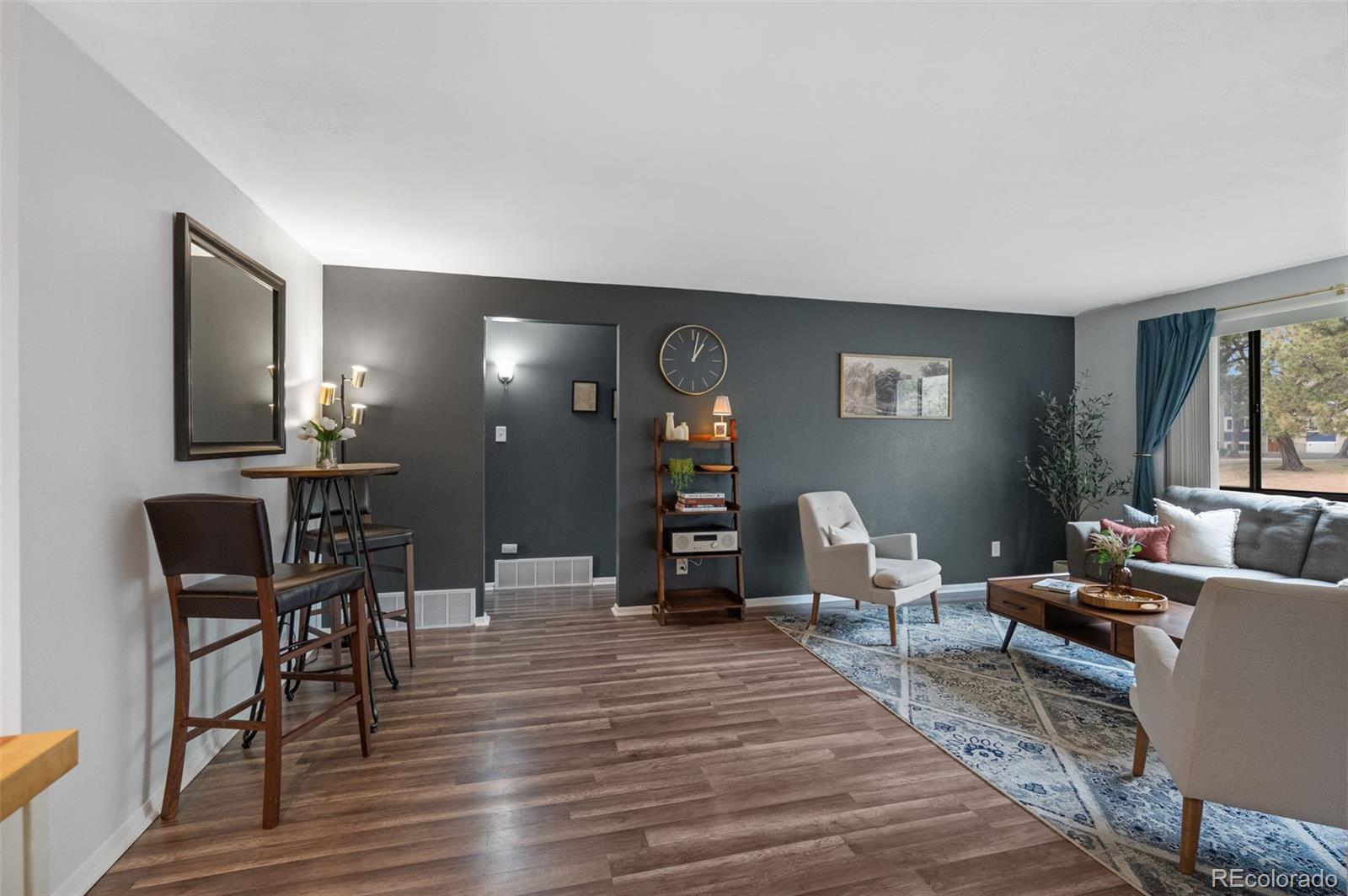 2962 S Webster Street