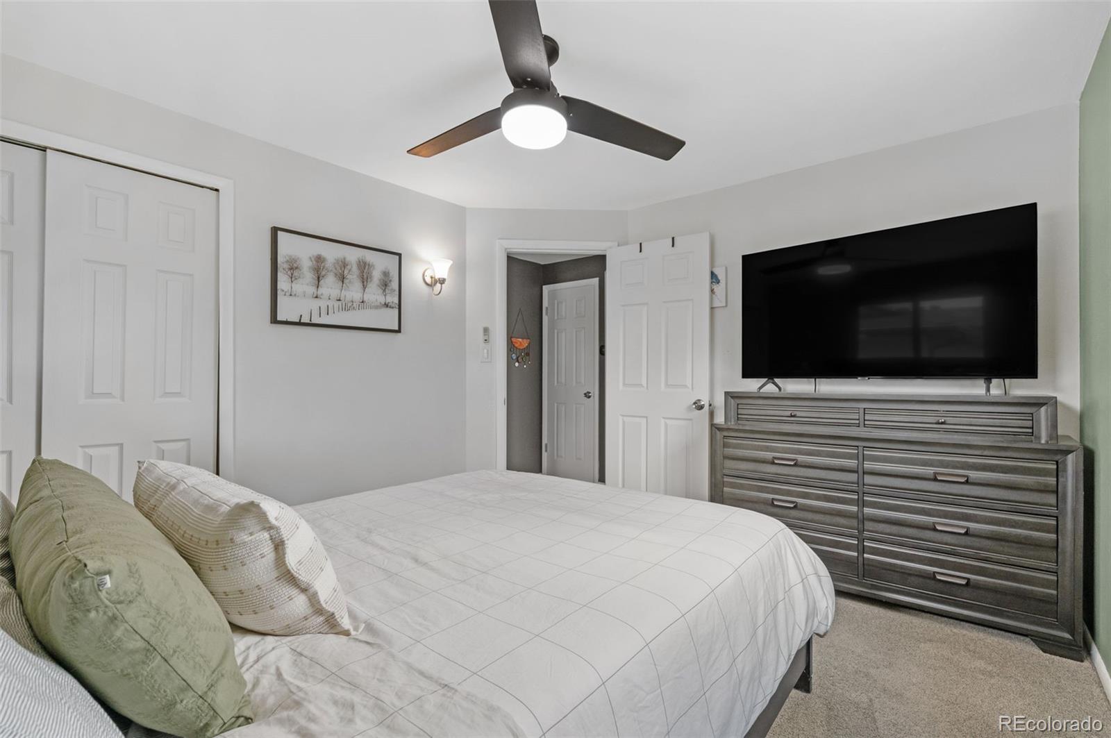 2962 S Webster Street