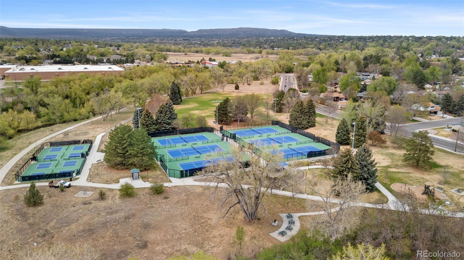 2962 S Webster Street