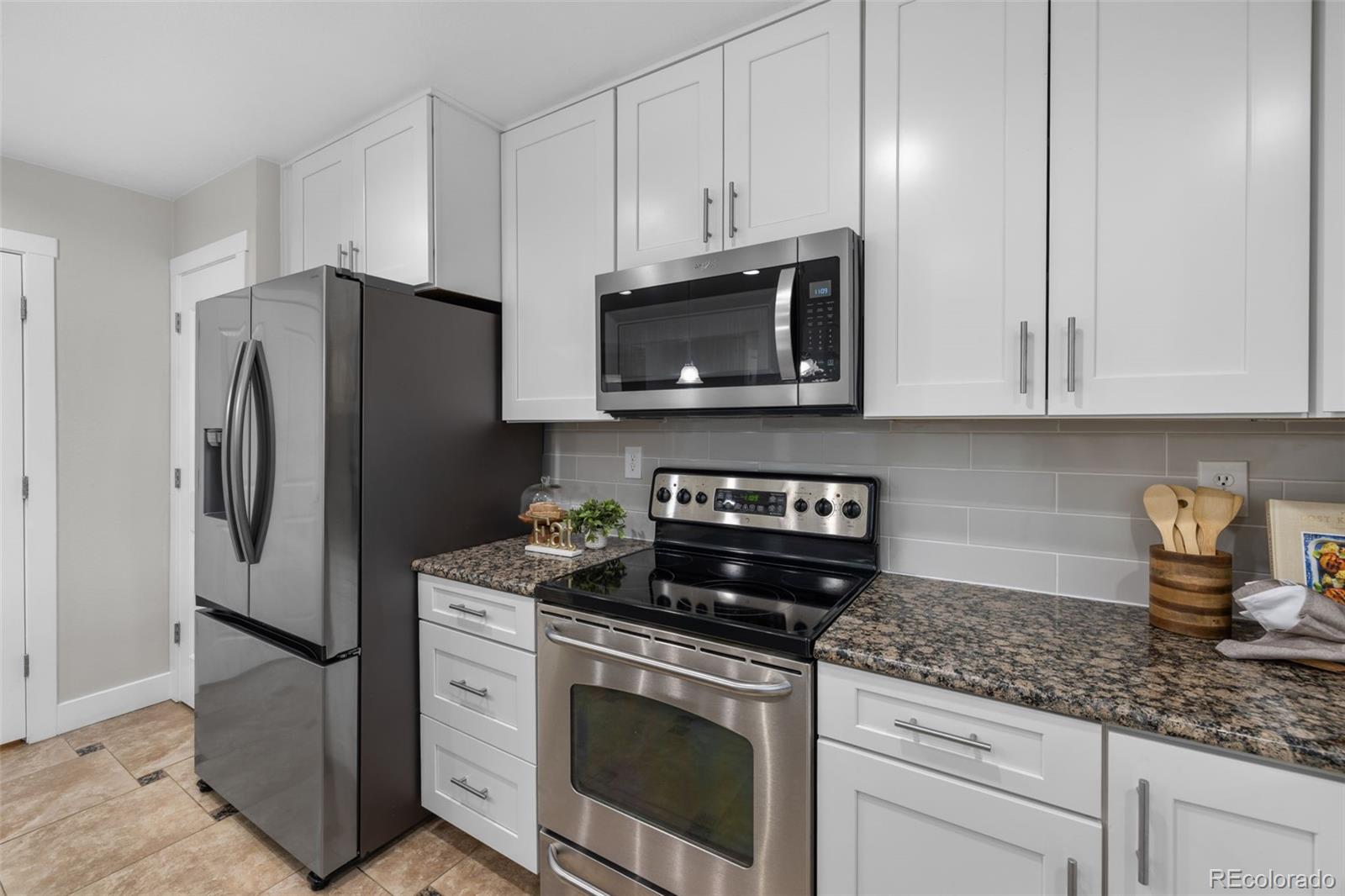 17593 E Wesley Place