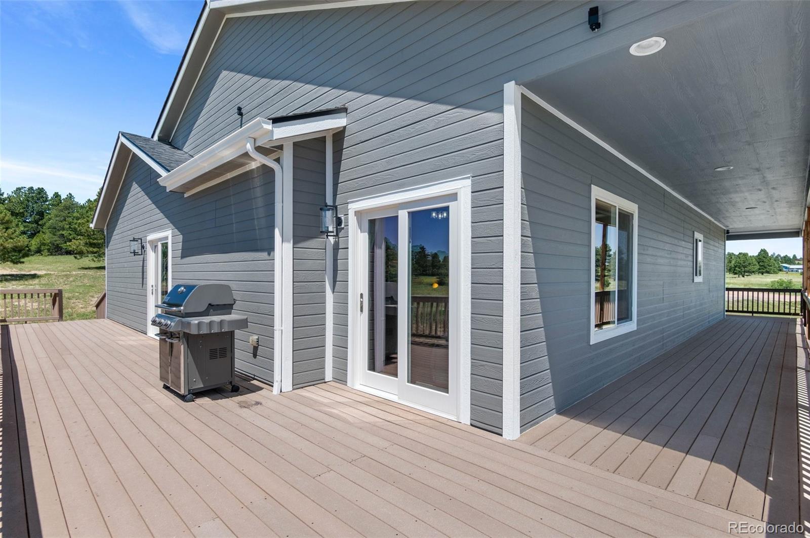 27083 Pine Vista Circle