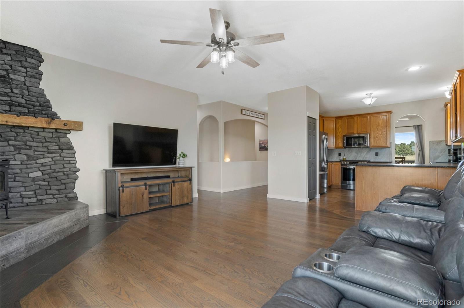 27083 Pine Vista Circle