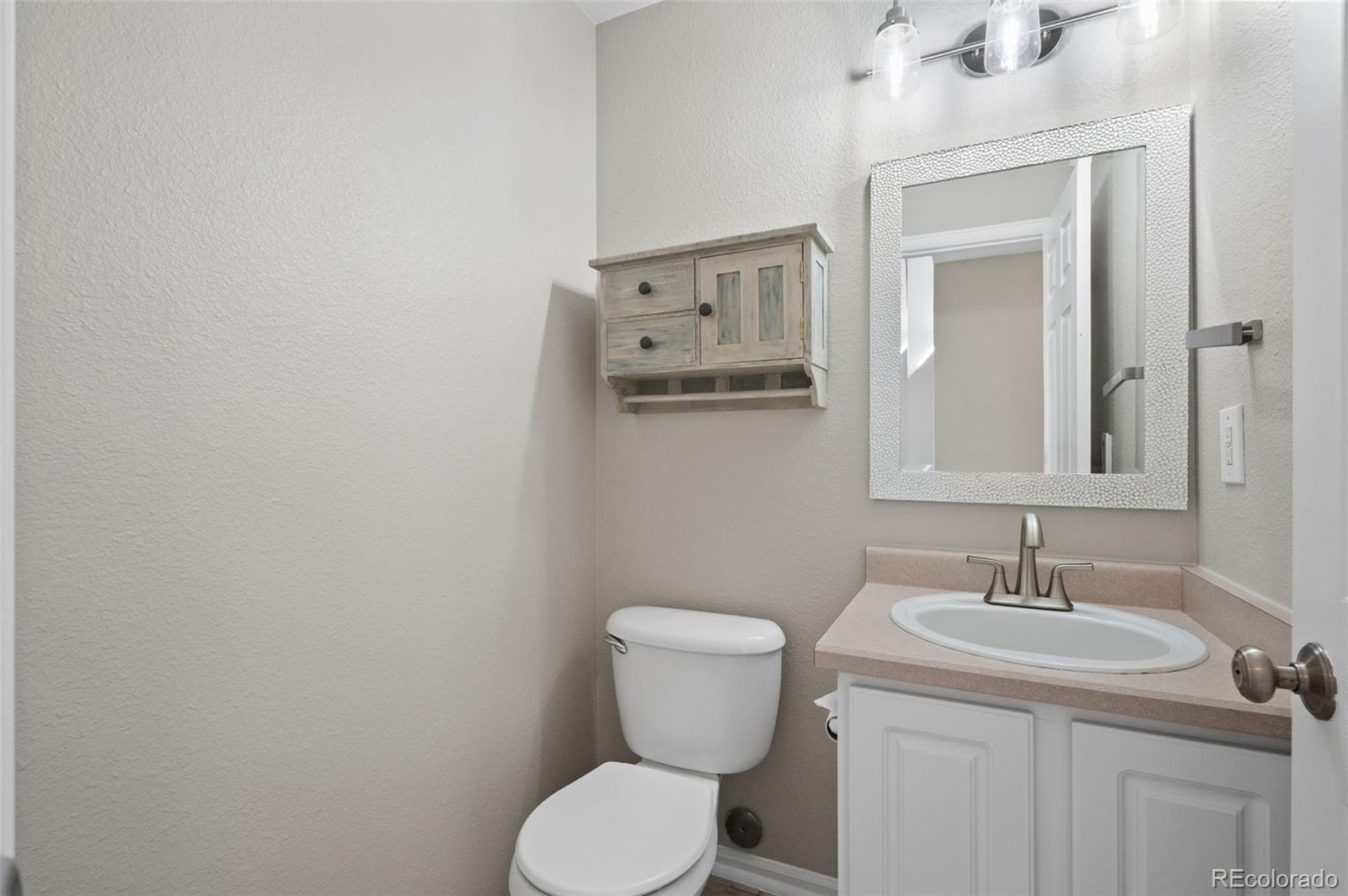 10054 Kingston Court