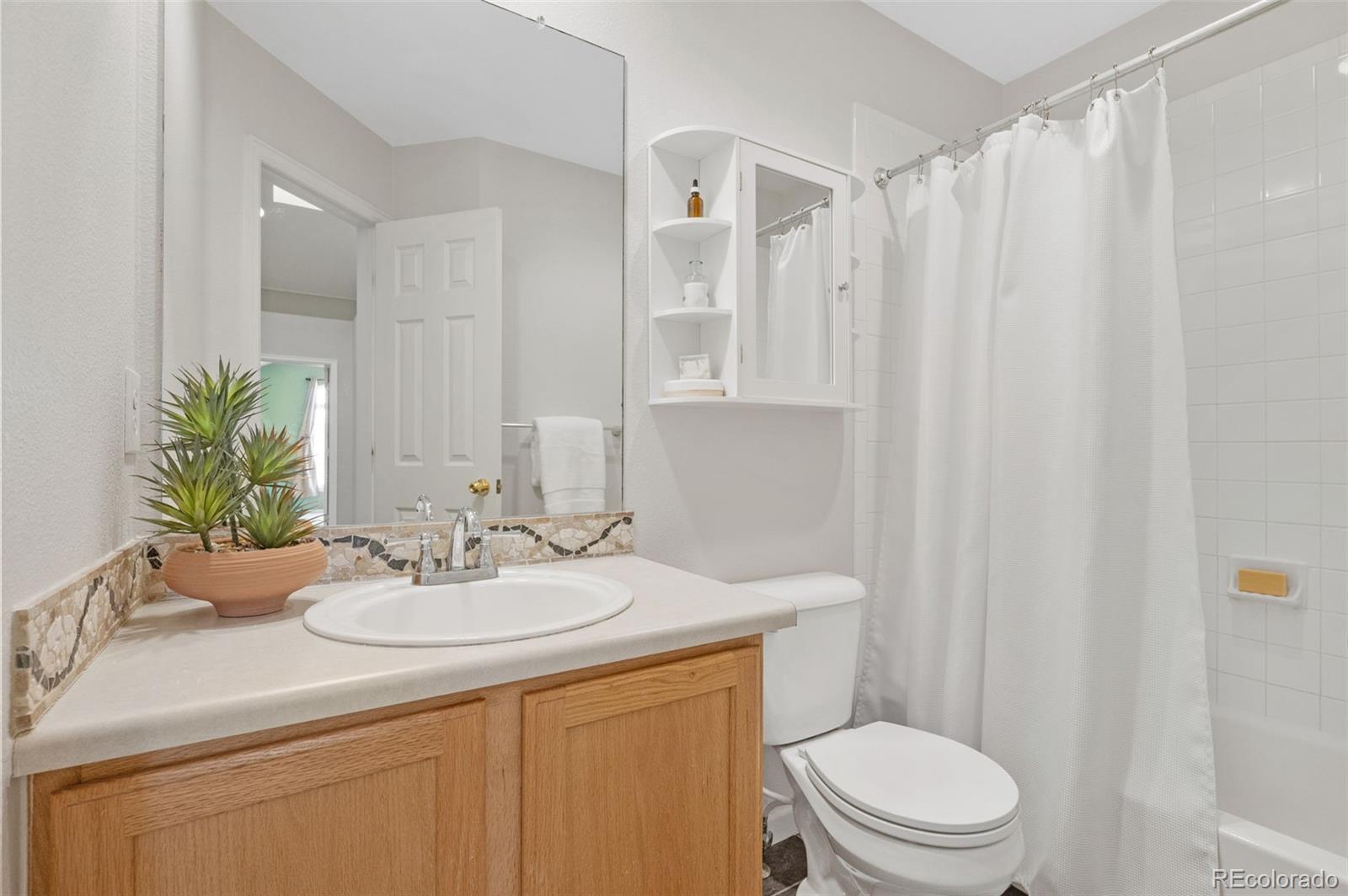 9063 W Phillips Drive