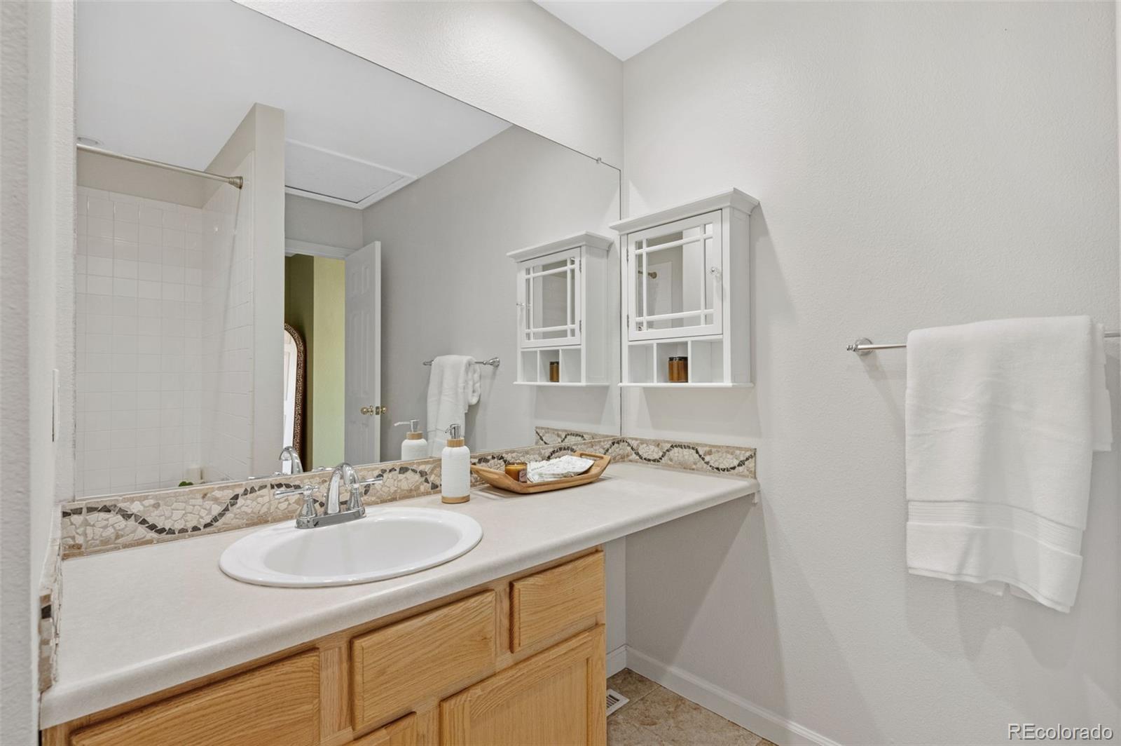 9063 W Phillips Drive