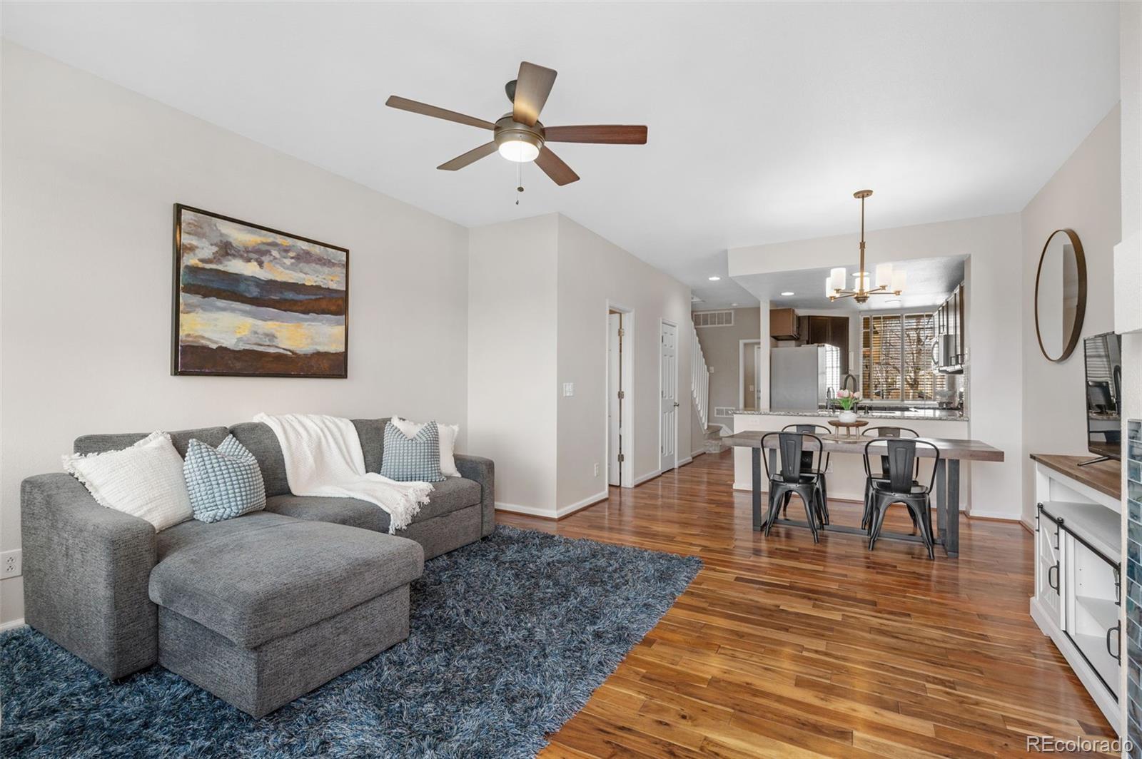 9063 W Phillips Drive