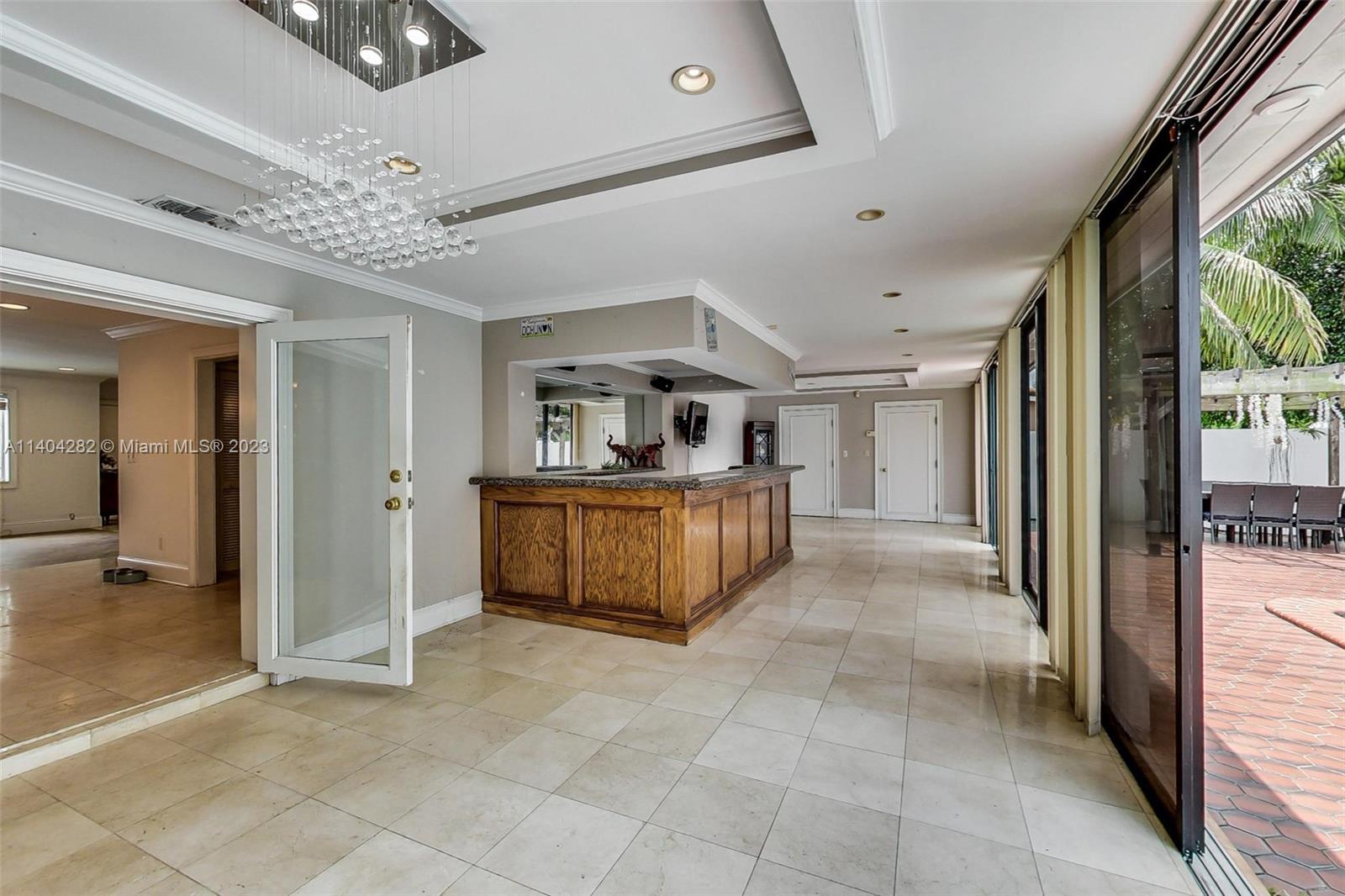 20 NW 135th Ave
