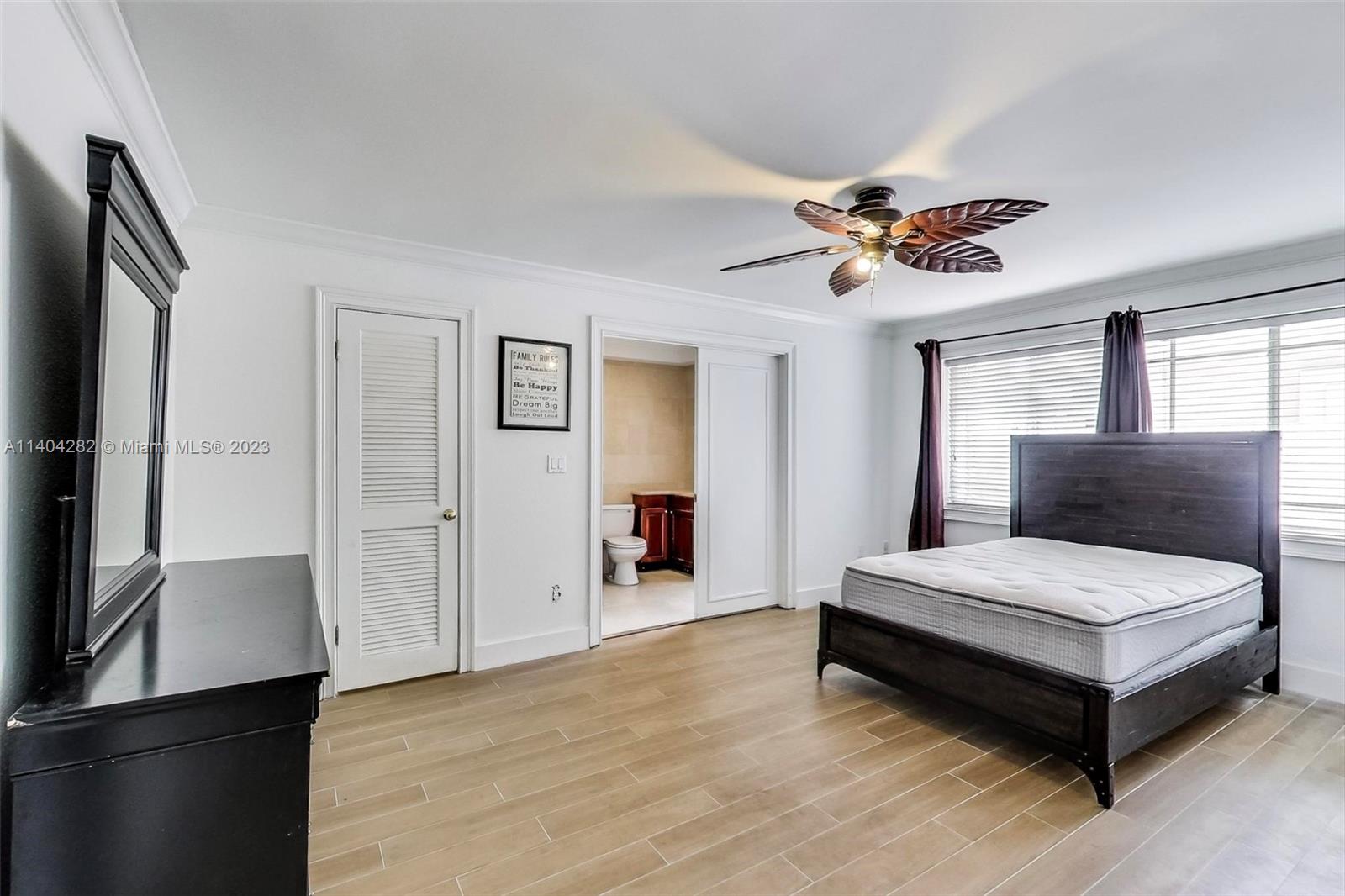 20 NW 135th Ave