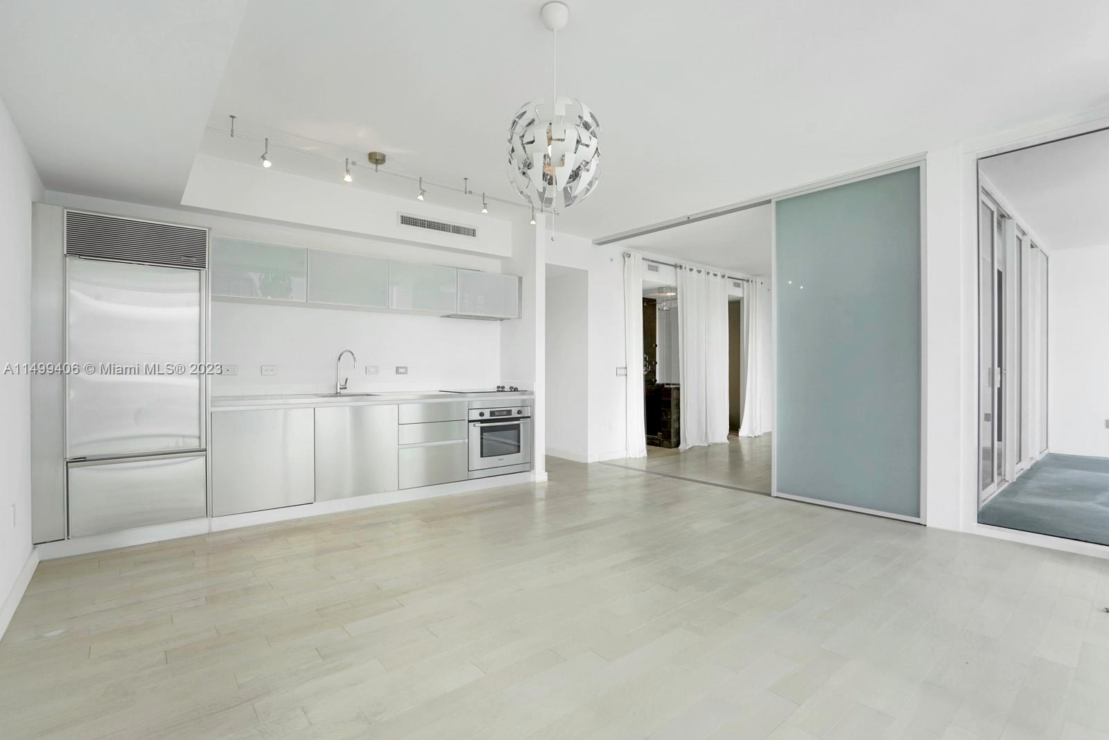 1040 Biscayne Blvd # 2508