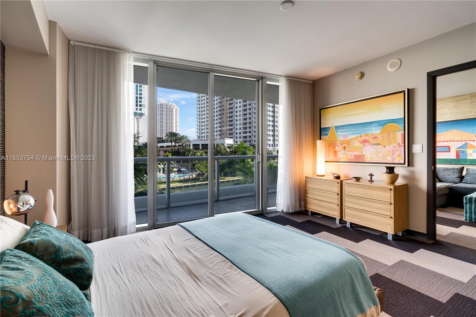 465 Brickell Ave # 418