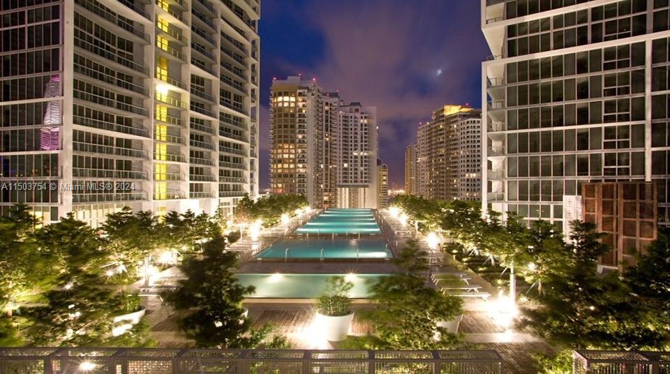 465 Brickell Ave # 418