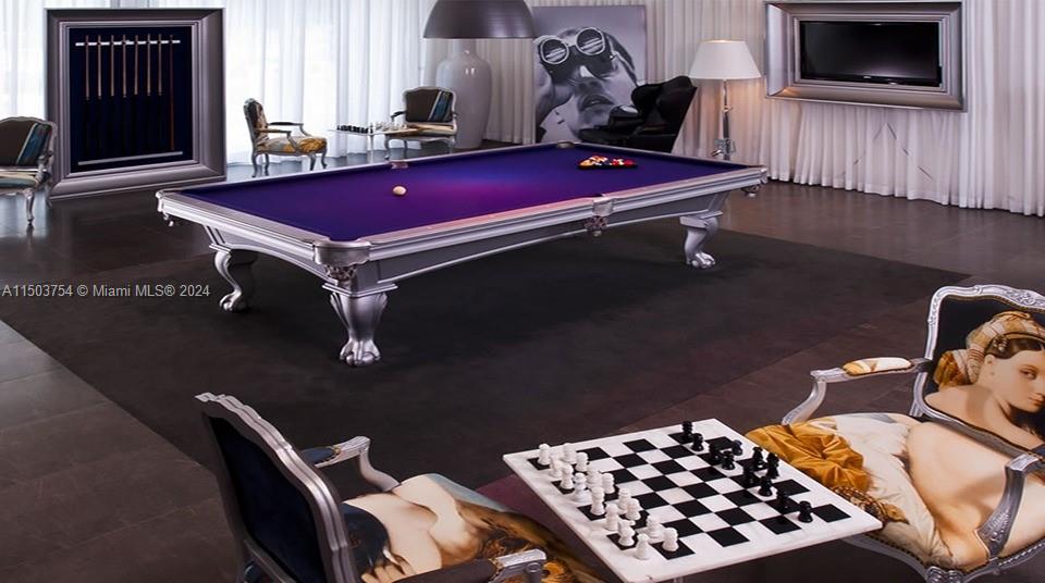 465 Brickell Ave # 418