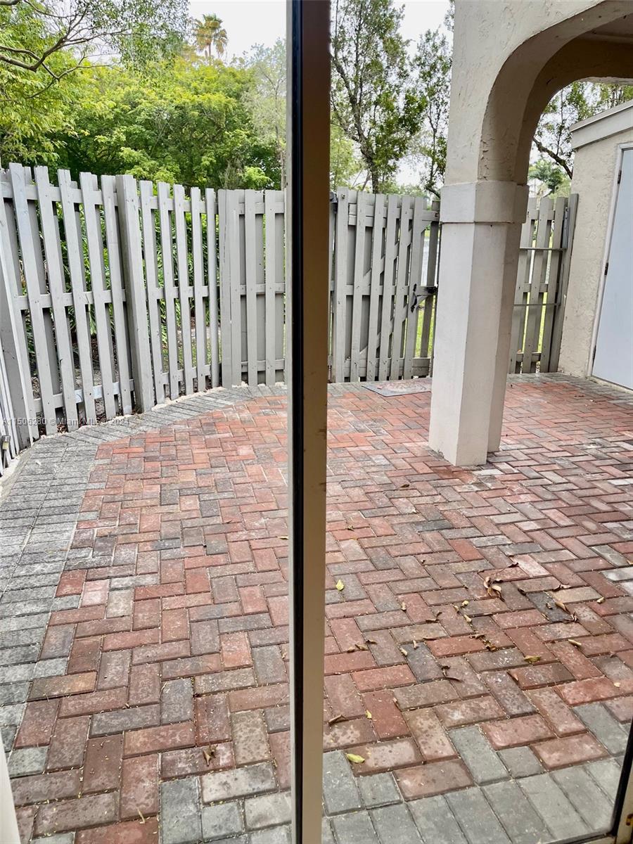 1419 Cottonwood Cir # 1419