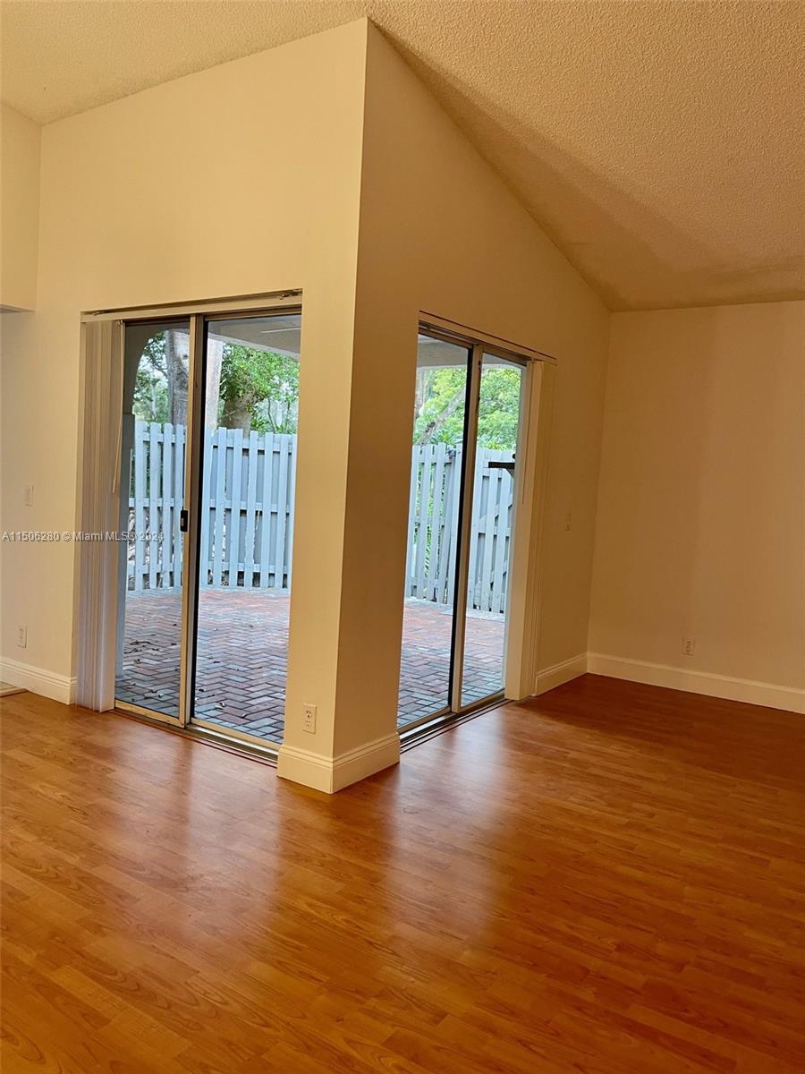 1419 Cottonwood Cir # 1419