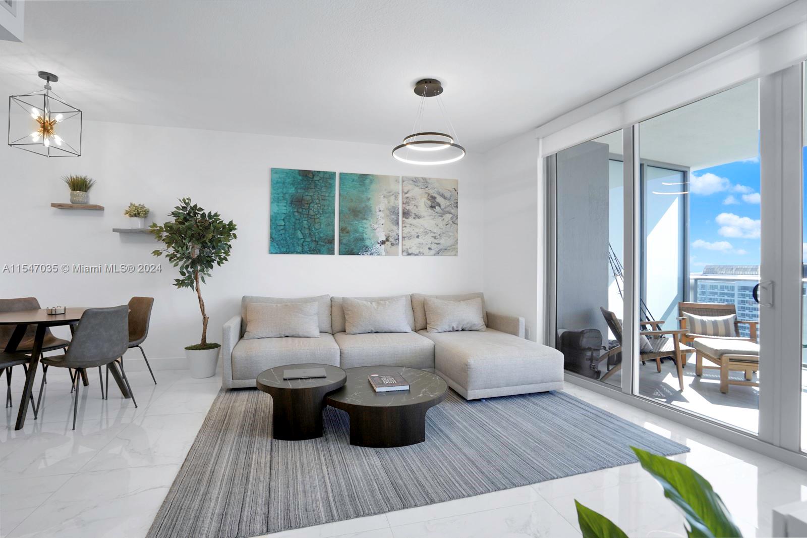 488 NE 18th St # 3804