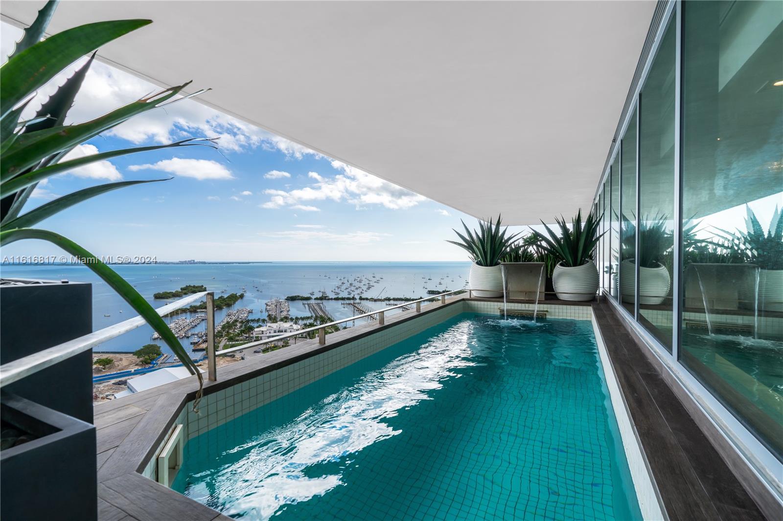 2675 S Bayshore Dr Unit: LPHS
