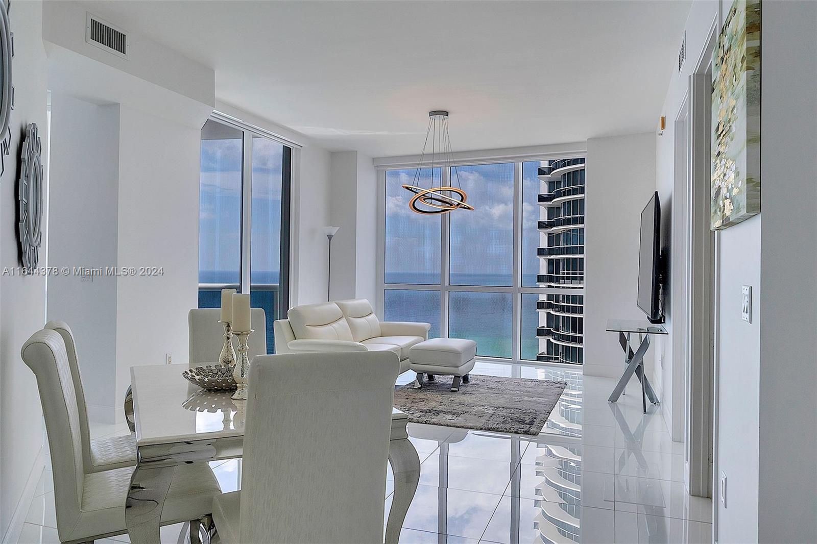 18201 Collins Ave, Unit 4109A