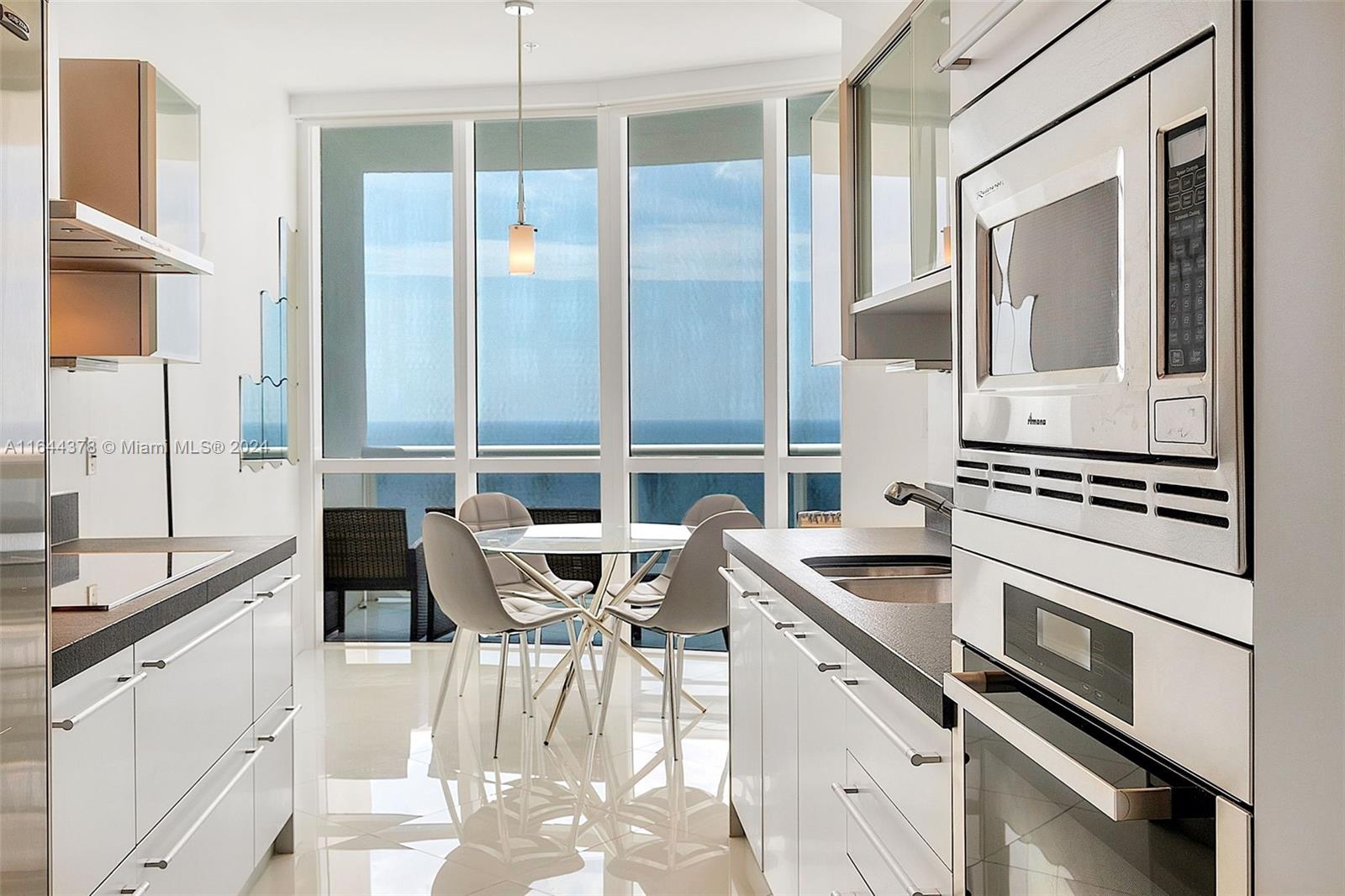 18201 Collins Ave, Unit 4109A