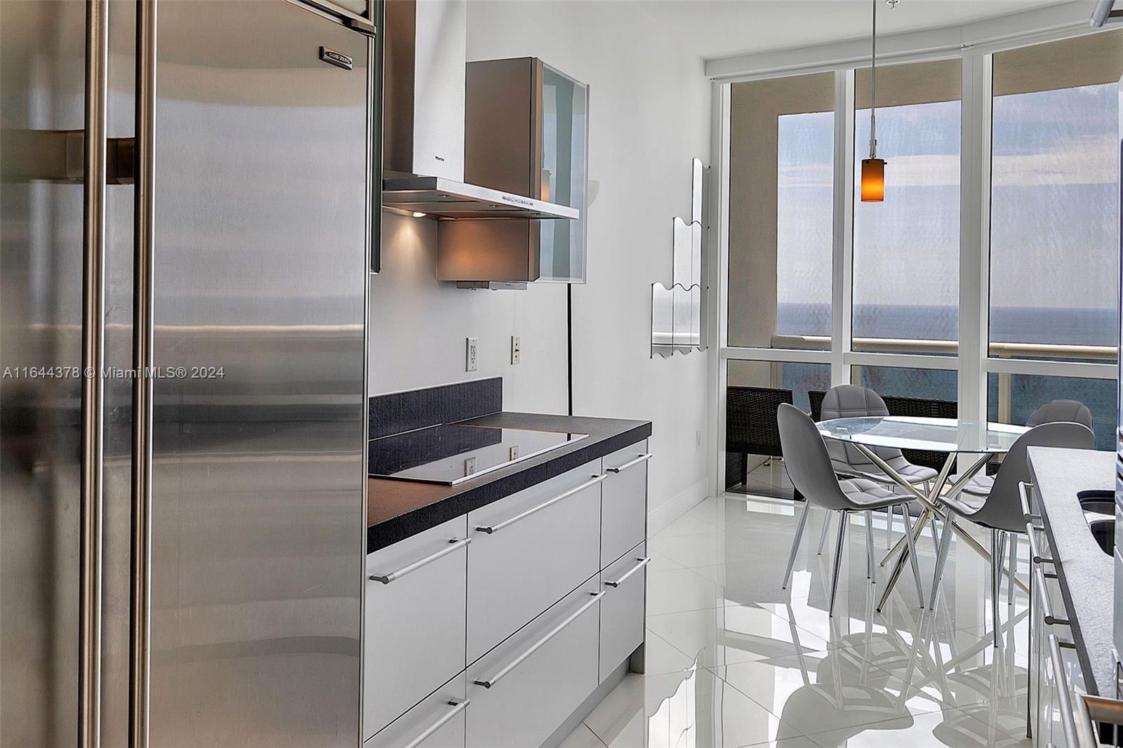 18201 Collins Ave, Unit 4109A