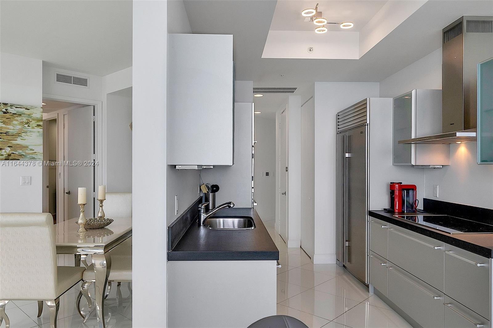 18201 Collins Ave, Unit 4109A