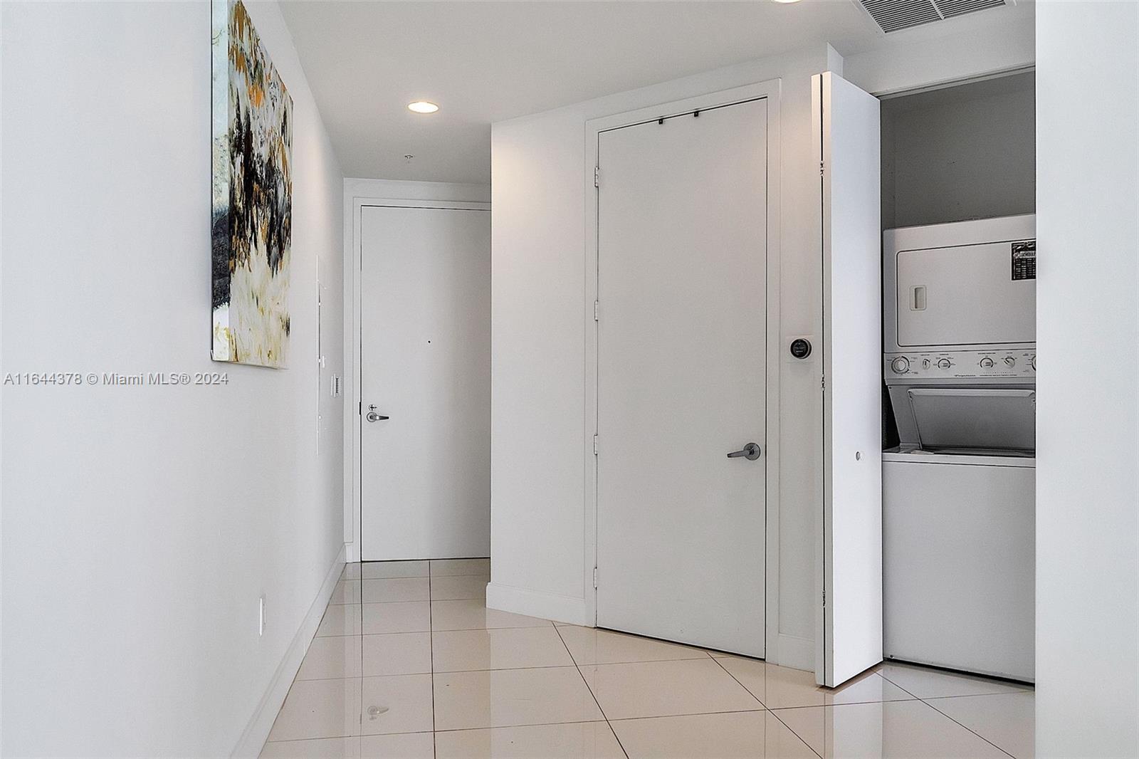 18201 Collins Ave, Unit 4109A