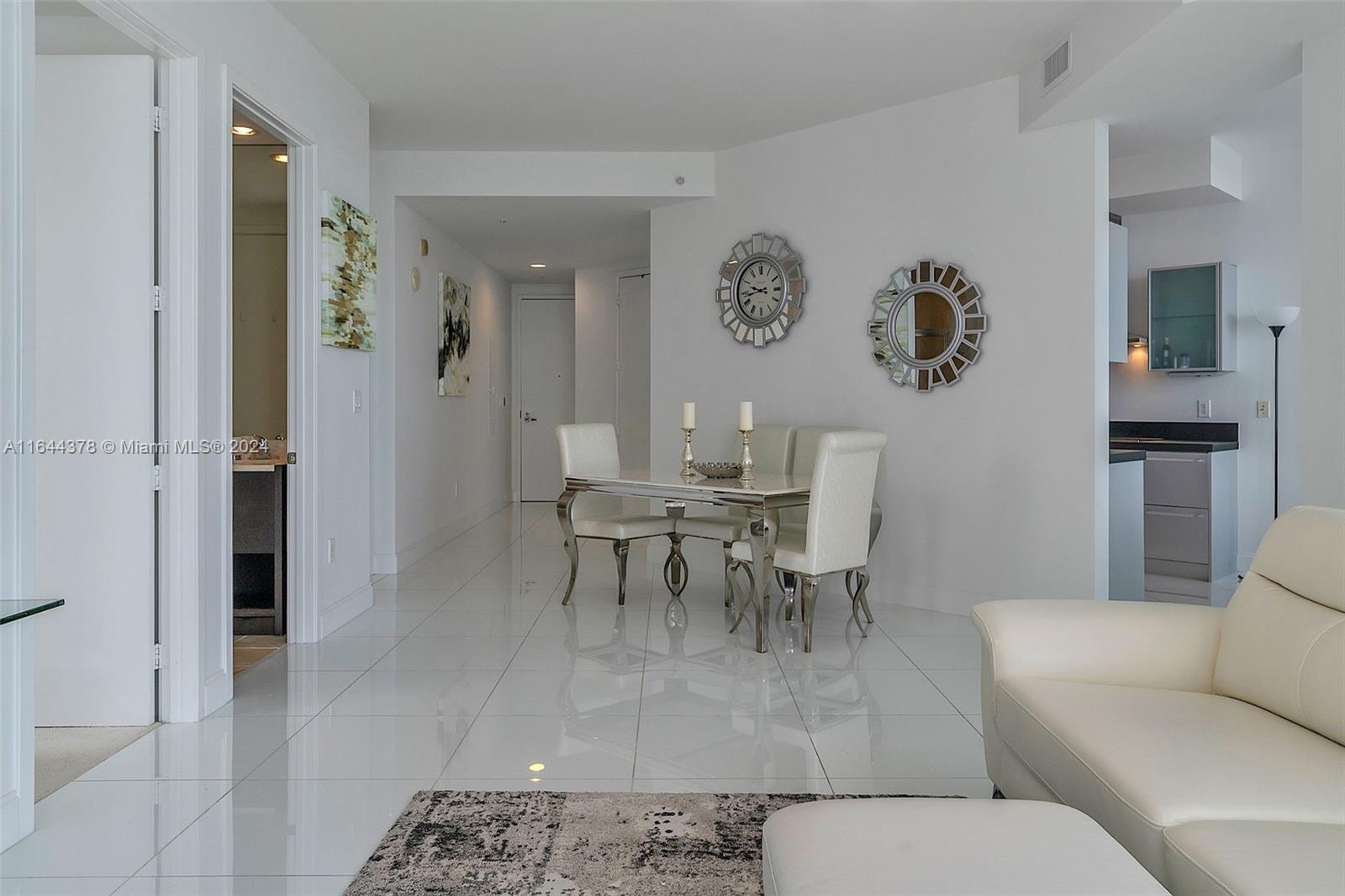 18201 Collins Ave, Unit 4109A