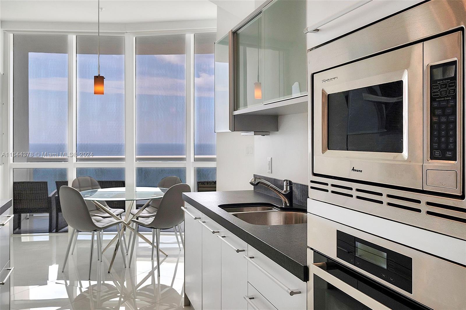 18201 Collins Ave, Unit 4109A