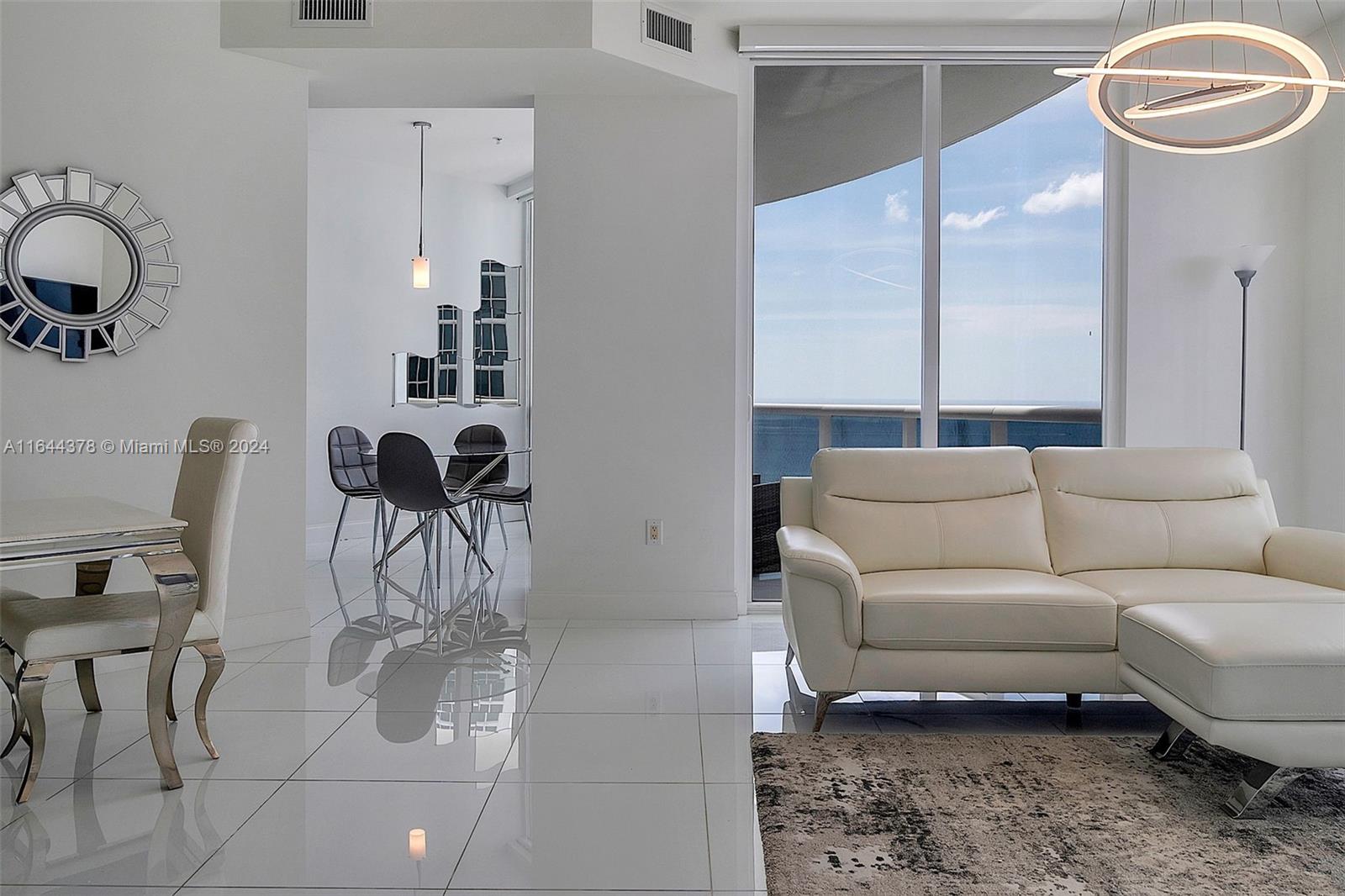 18201 Collins Ave, Unit 4109A