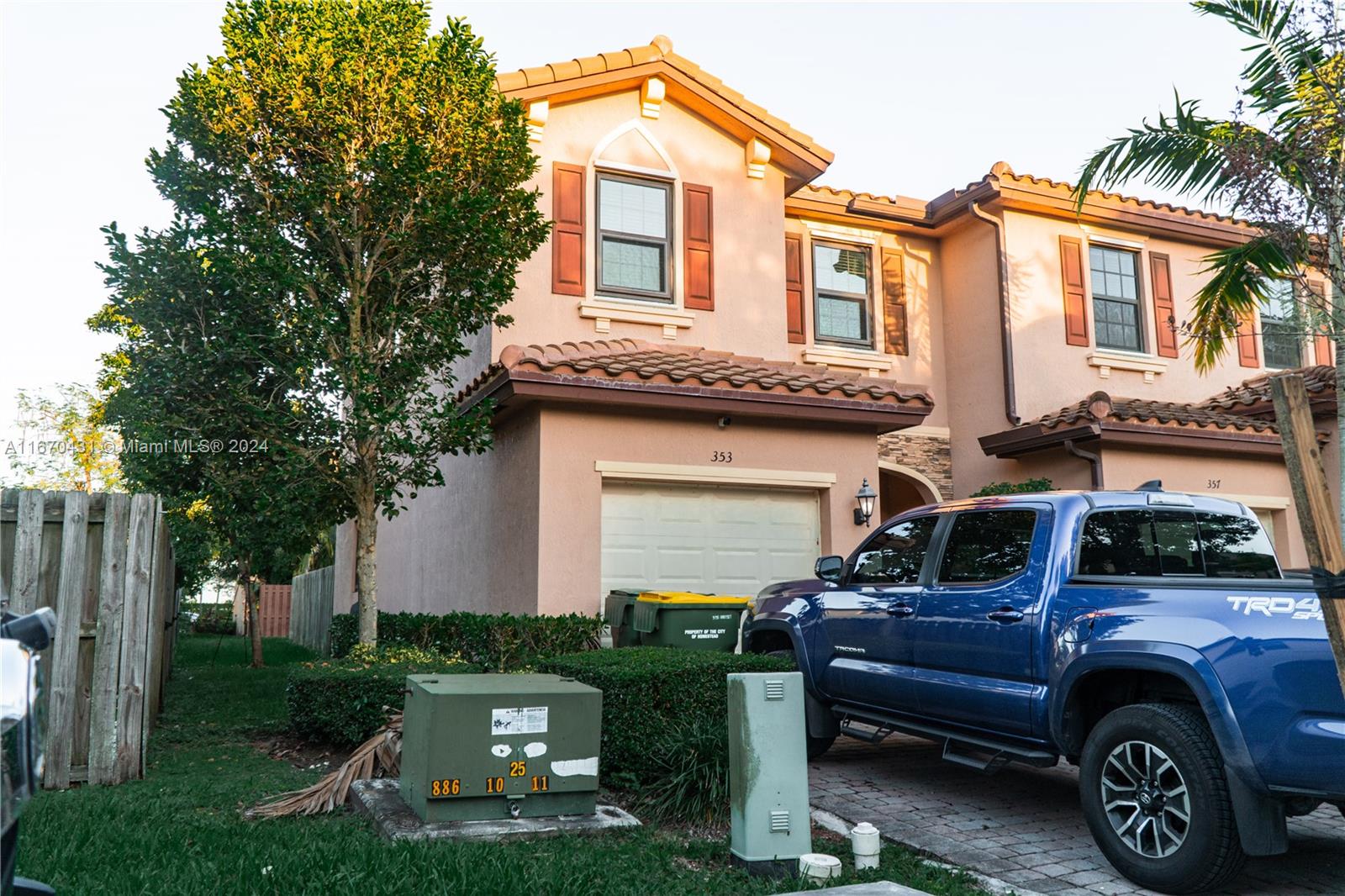 353 SE 37th Ter