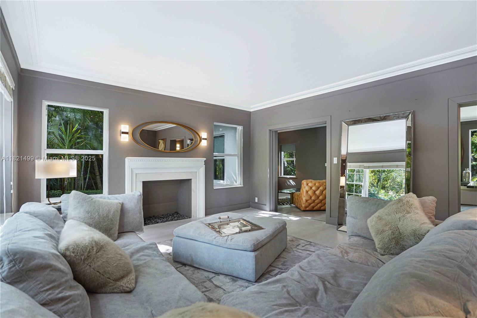5650 Pine tree Dr