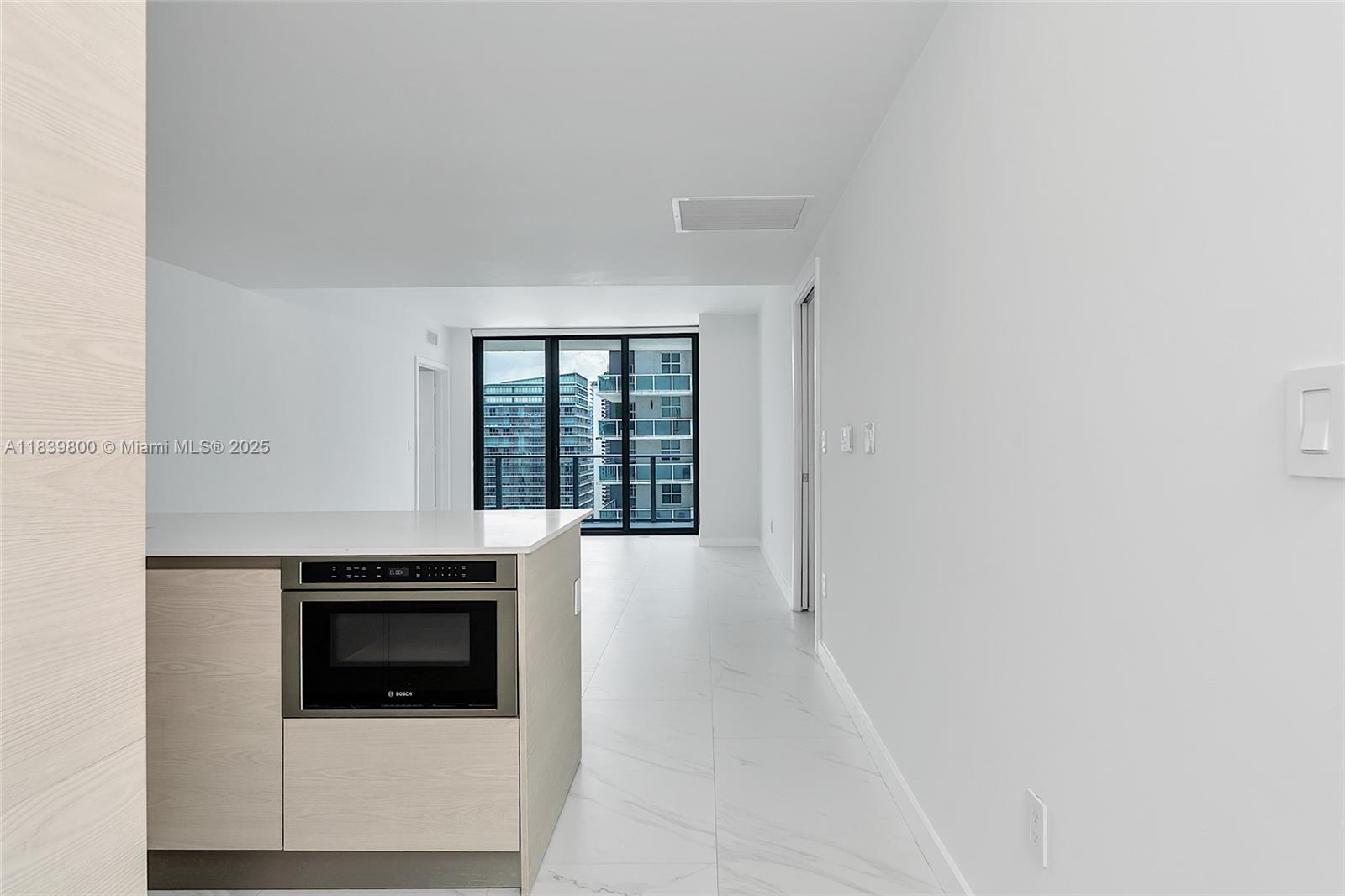1300 S Miami Ave Unit: 3211