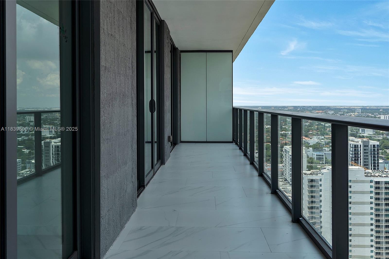 1300 S Miami Ave Unit: 3211