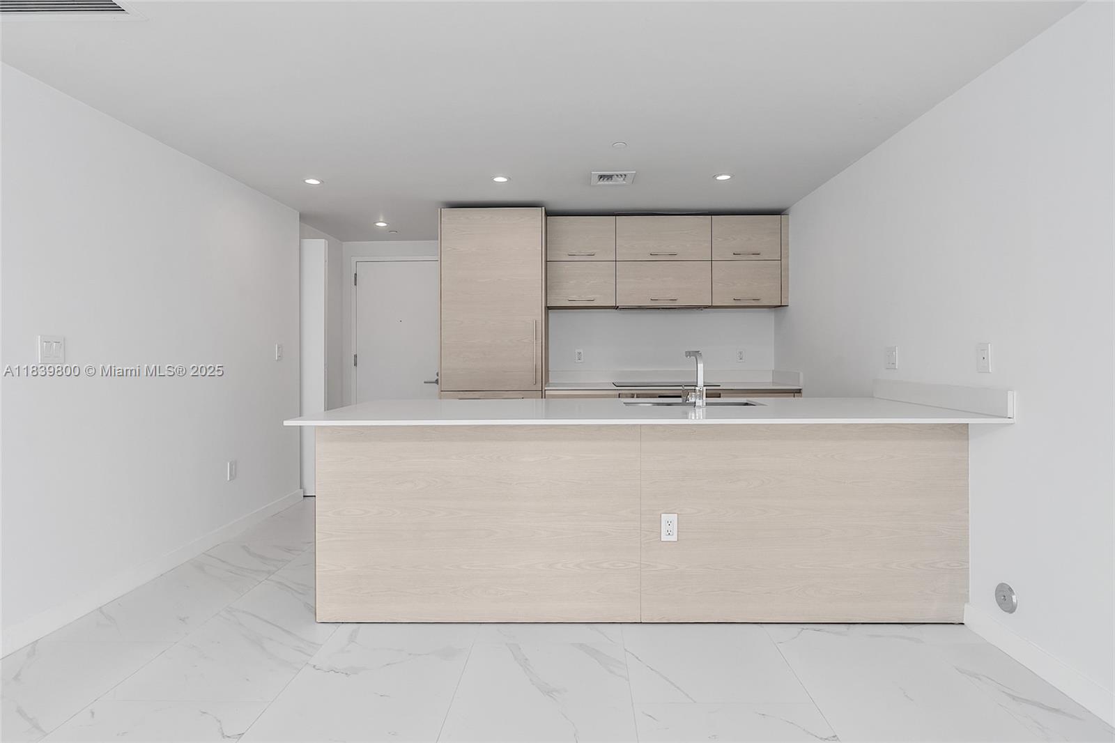 1300 S Miami Ave Unit: 3211