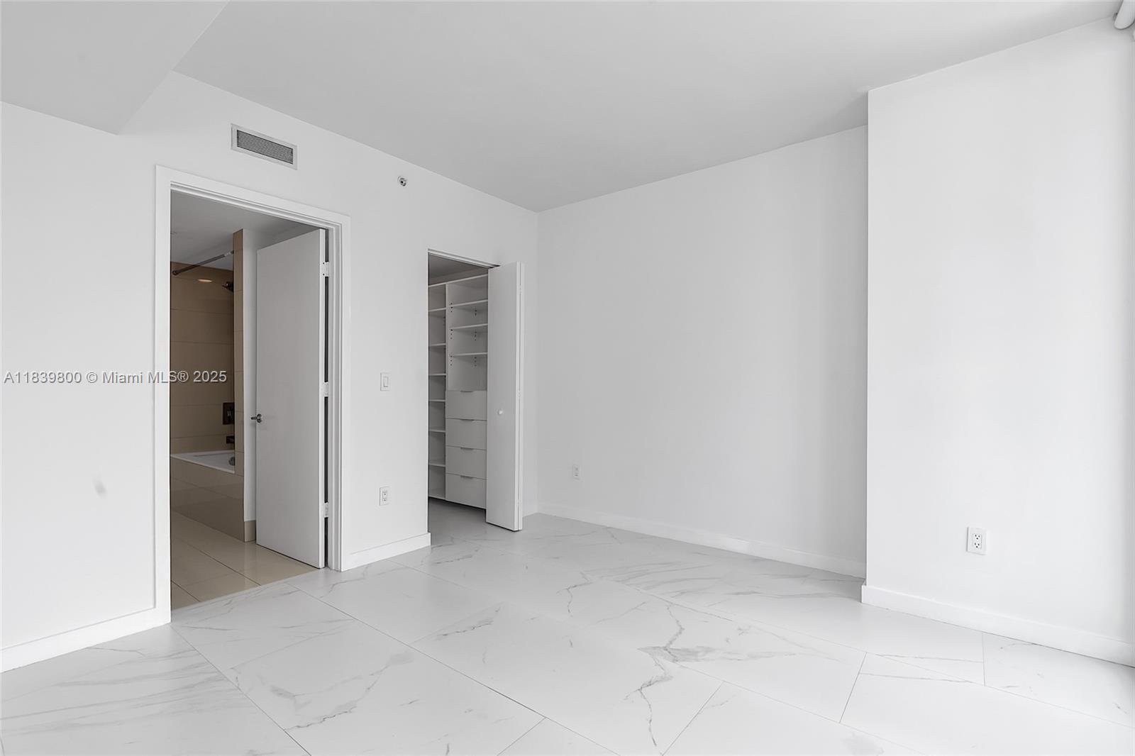 1300 S Miami Ave Unit: 3211