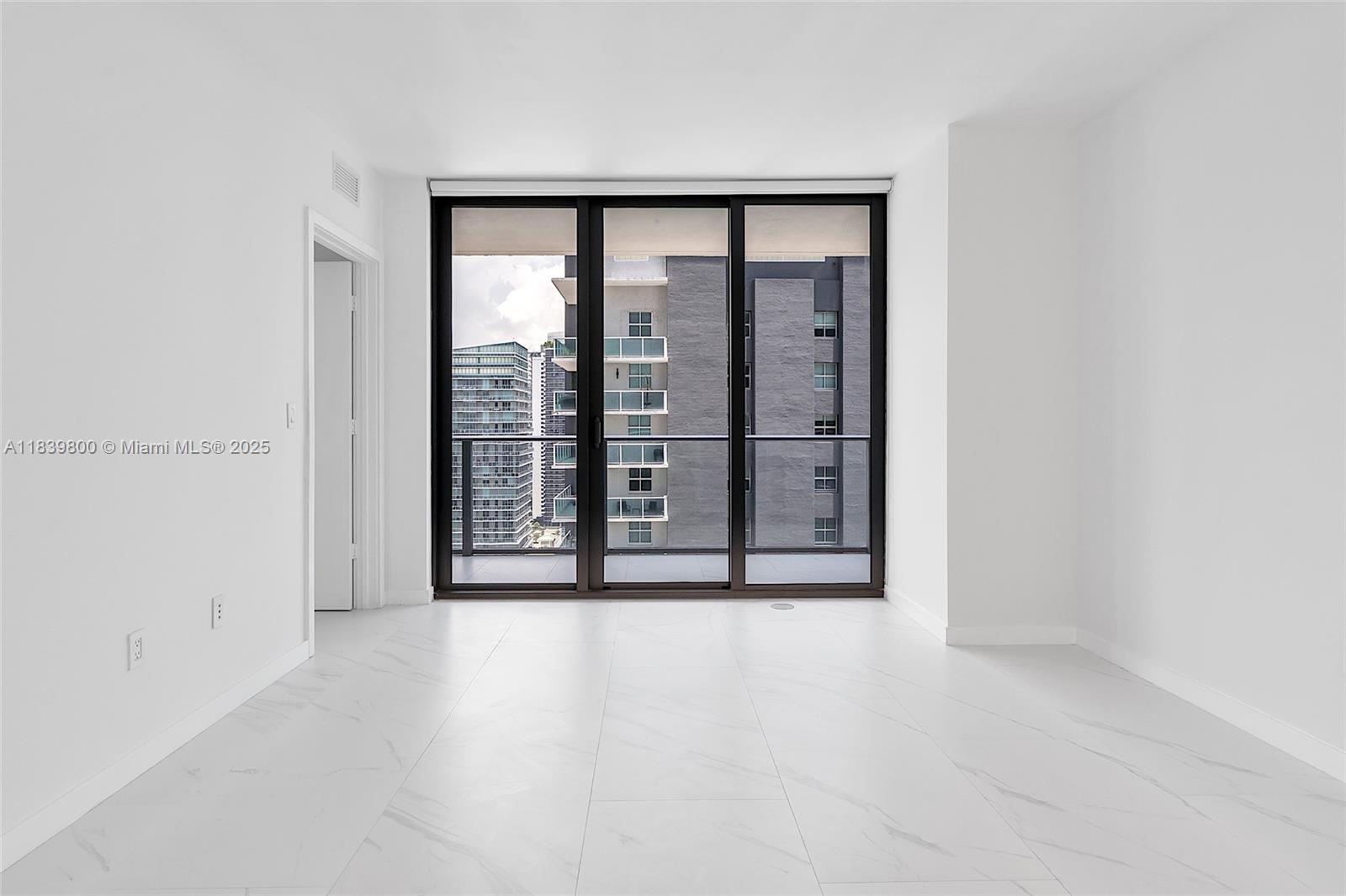 1300 S Miami Ave Unit: 3211