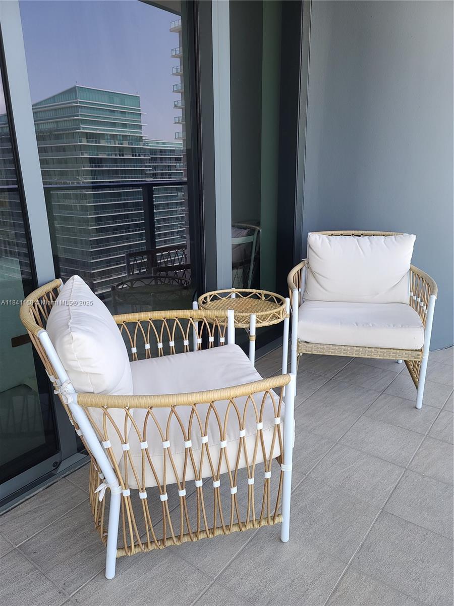 1000 Brickell Plz # 3510